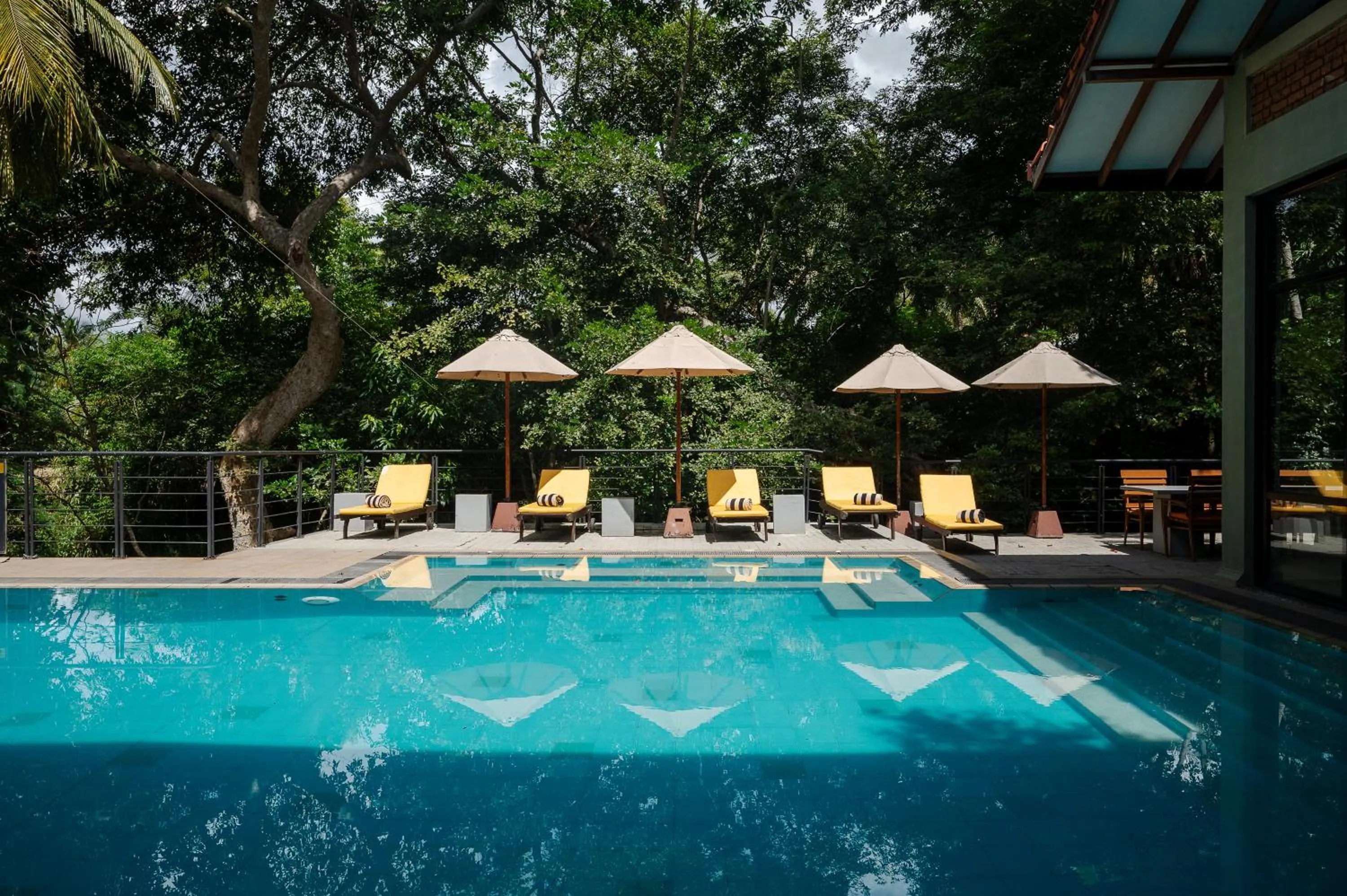 Swimming pool in Arika Villa - Special Deals on F&B and Spa Treatments