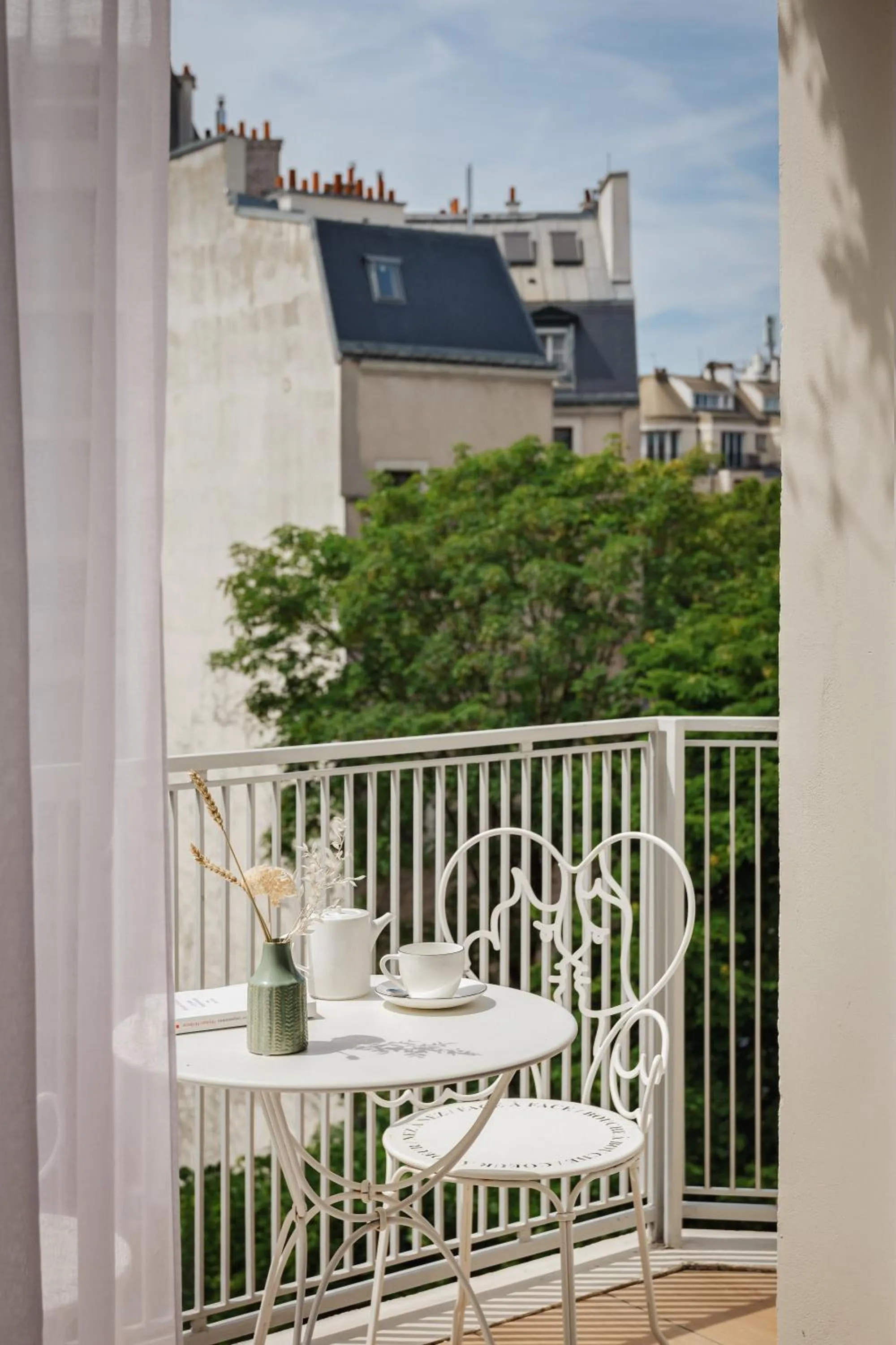 Balcony/Terrace in Hôtel De Sers Champs Elysées Paris