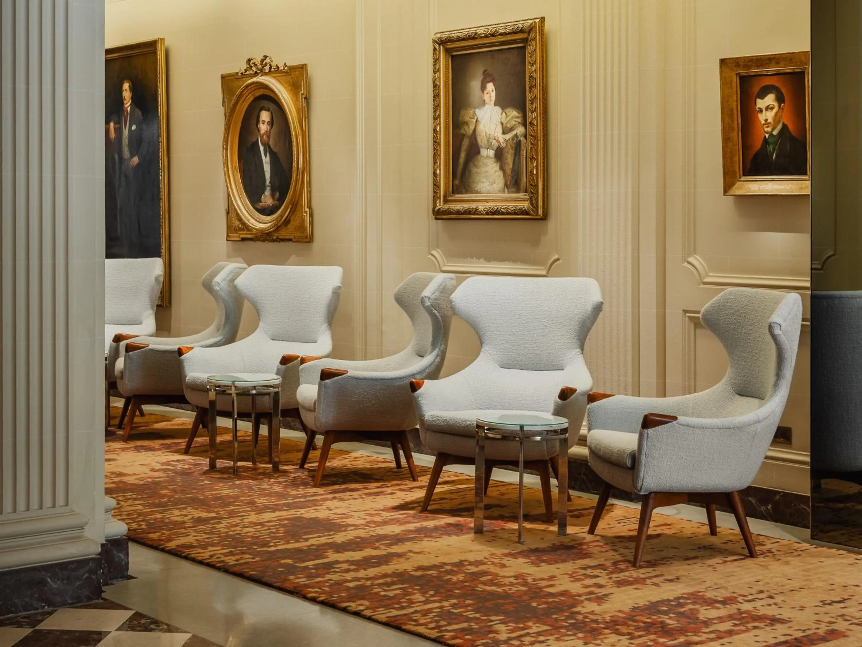 Lobby or reception in Hôtel De Sers Champs Elysées Paris