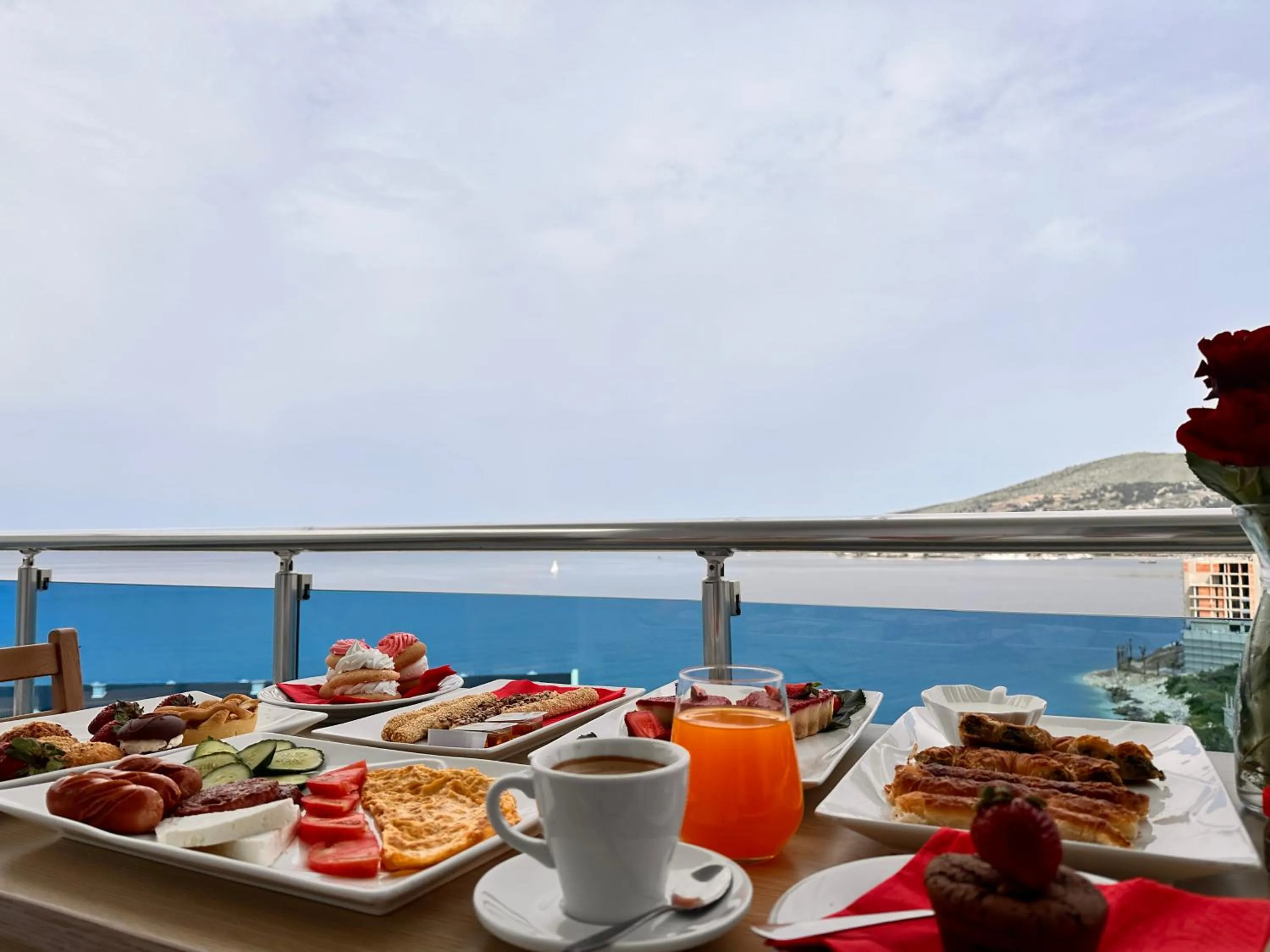 Food and drinks in Hotel Bella Vista