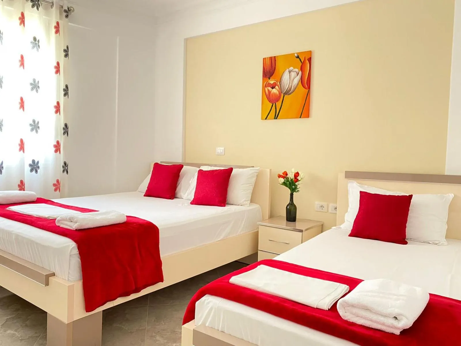 Bedroom, Bed in Hotel Bella Vista