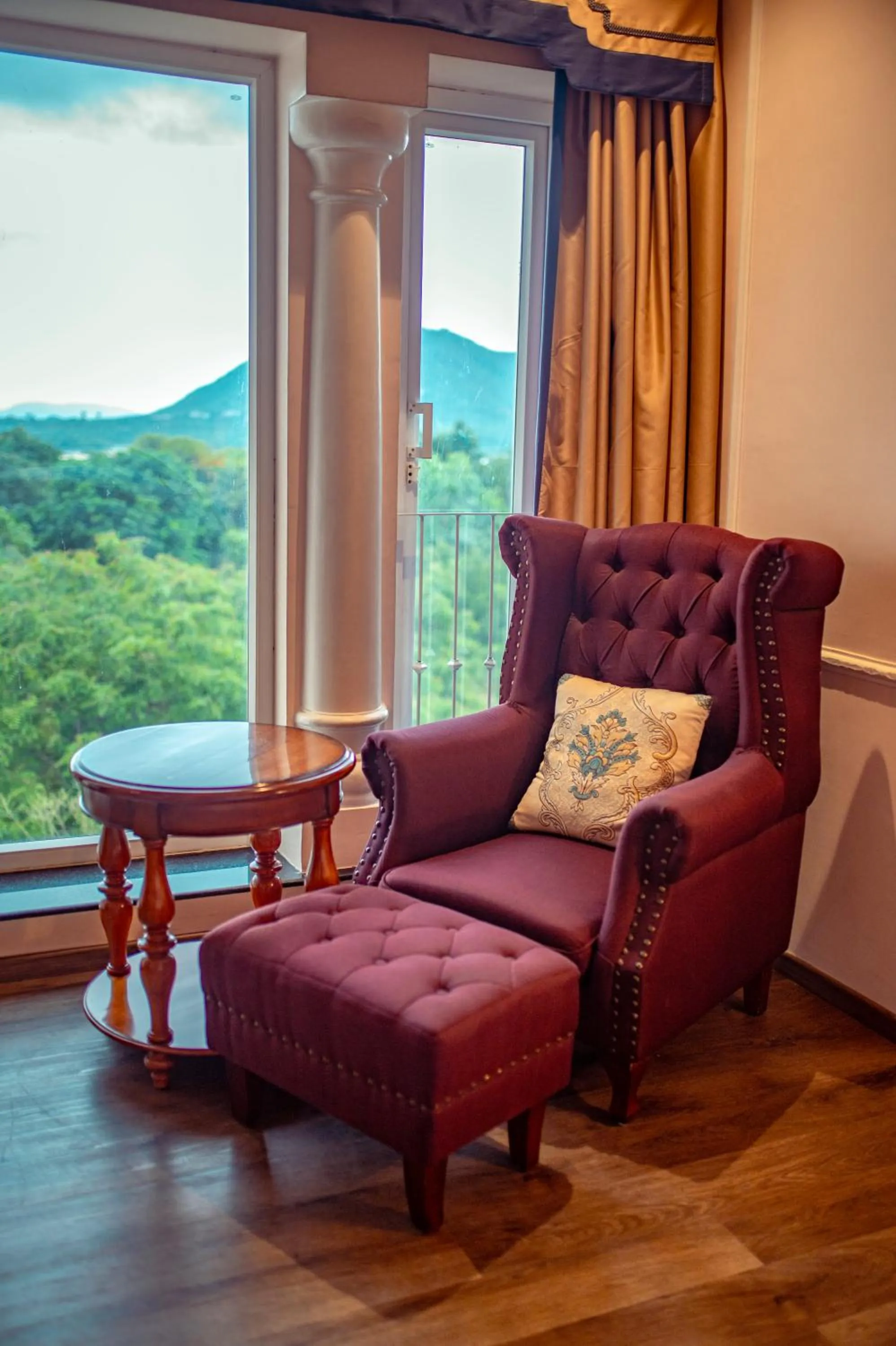 Jhadol Vijay Vilas Near Lake Pichola