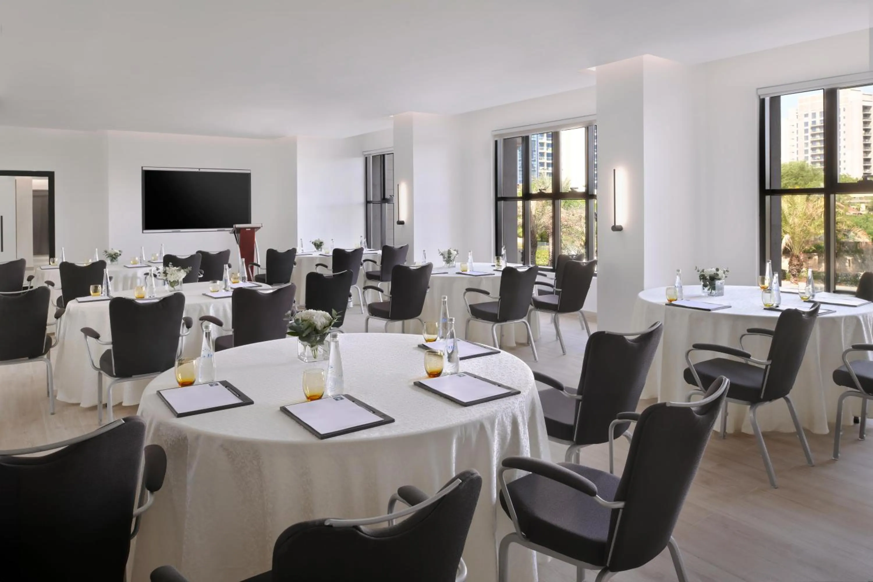 Meeting/conference room in JA The Manor Hotel, Dubai