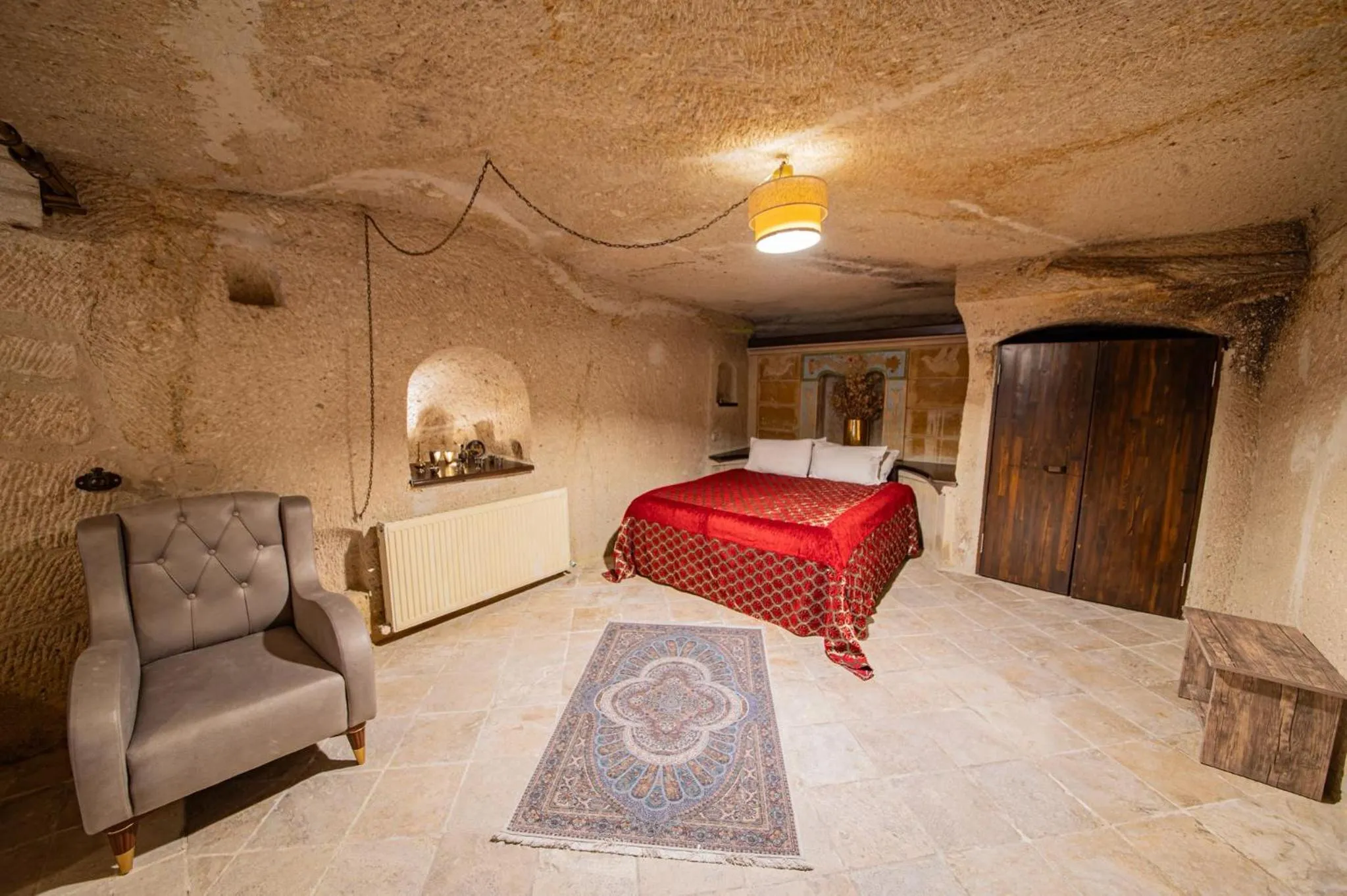 Bedroom, Bed in Chelebi Cave House