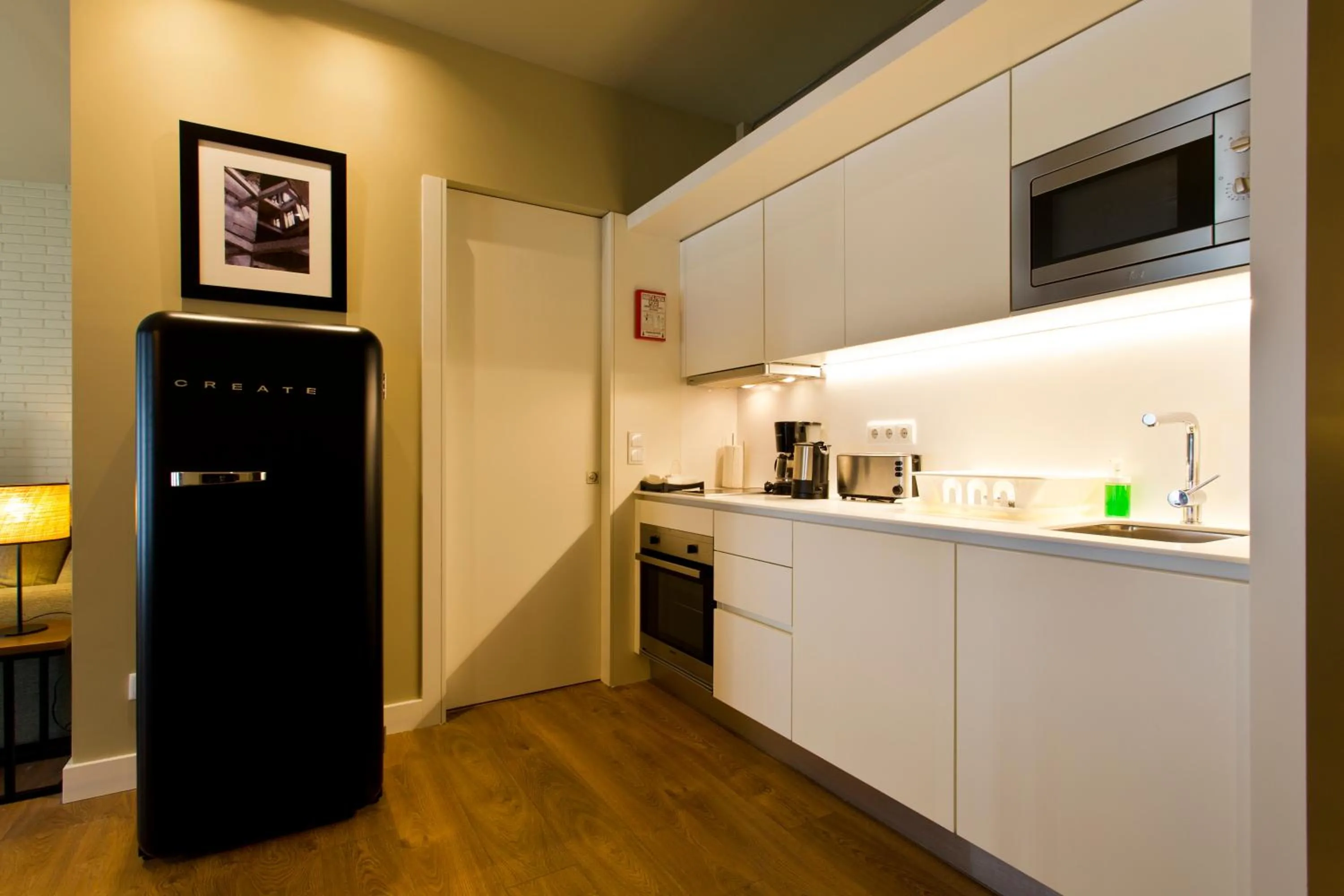 Kitchen or kitchenette in RVA - Porto Central Flats