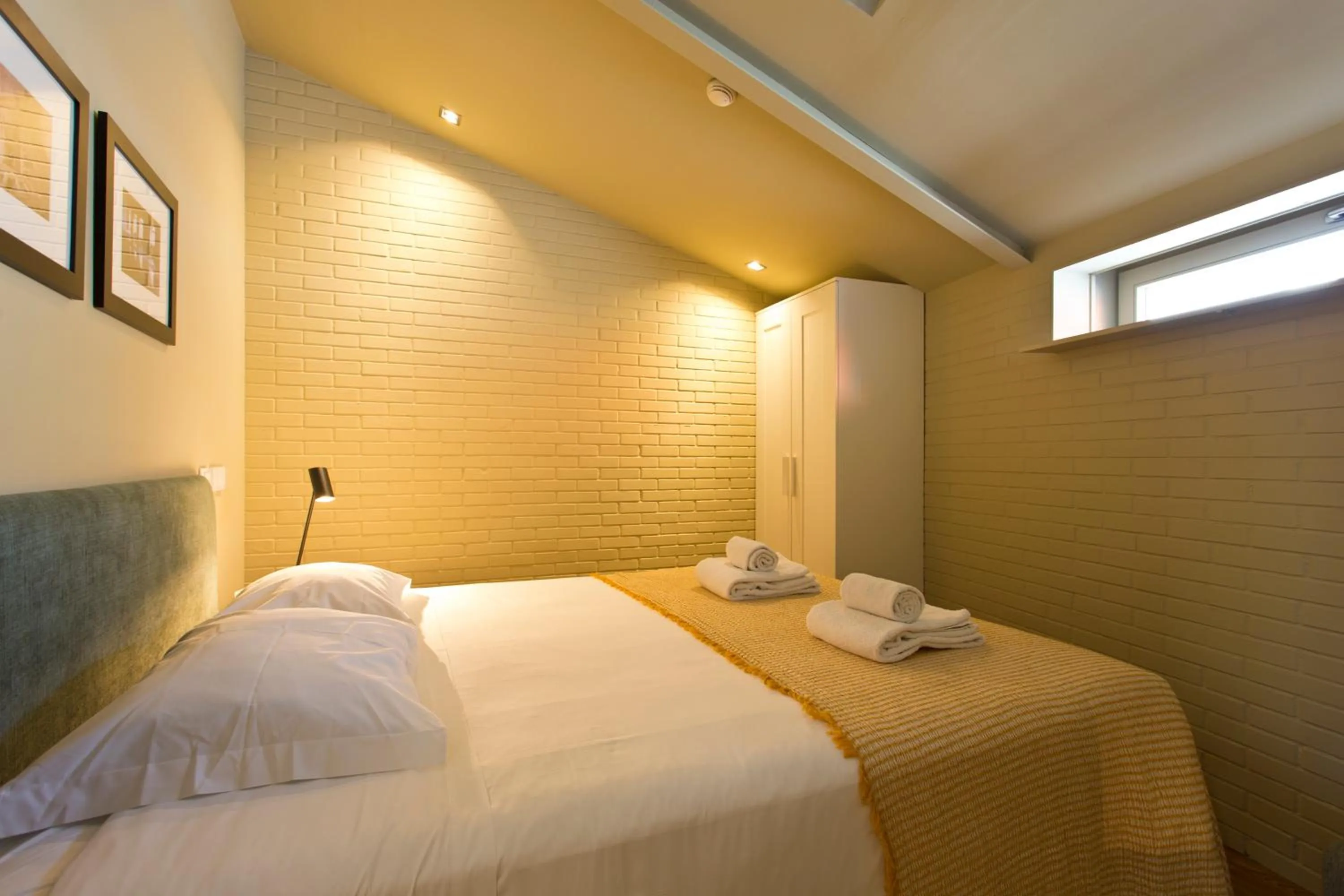 Bed in RVA - Porto Central Flats