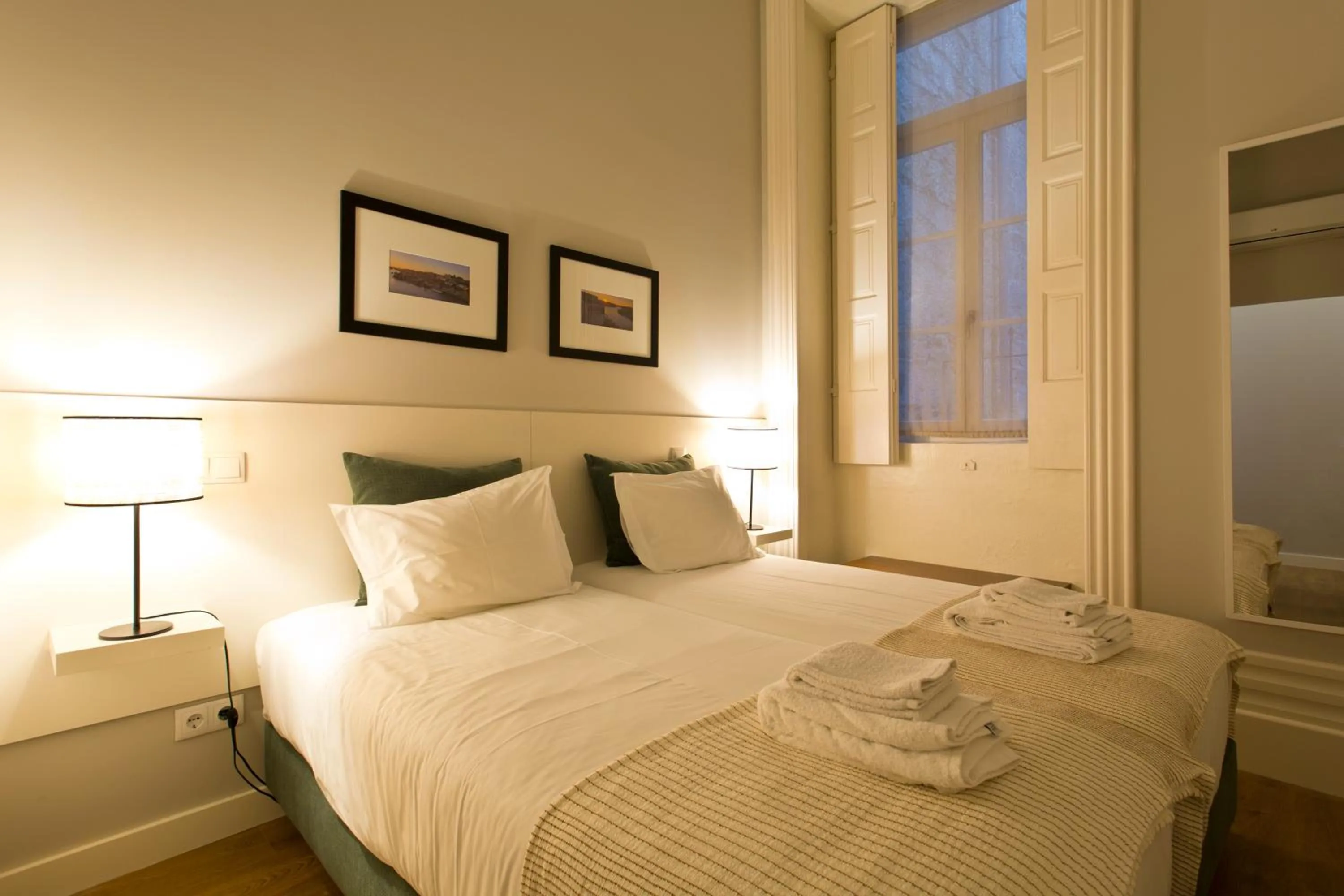 Bed in RVA - Porto Central Flats