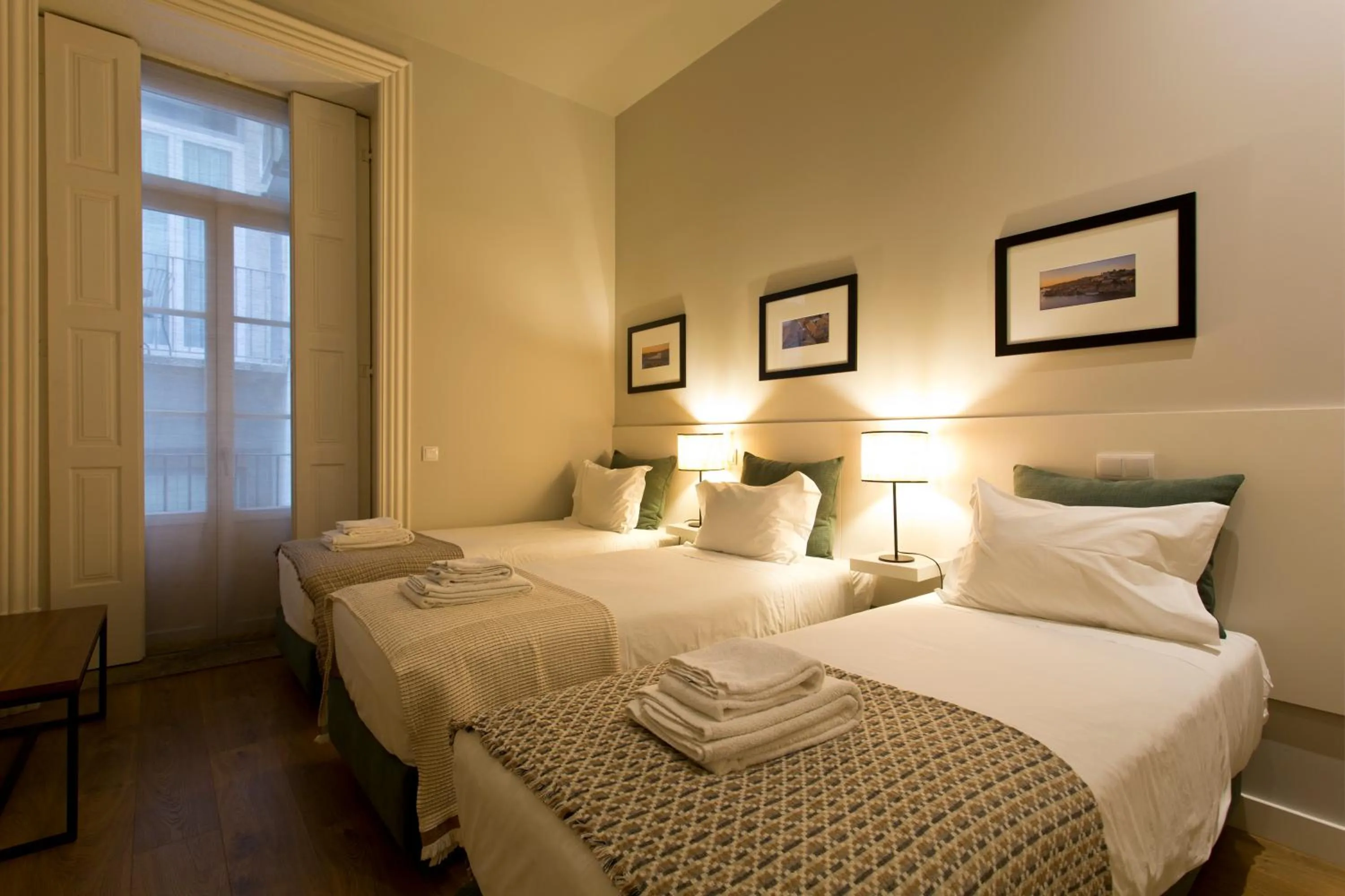 Bed in RVA - Porto Central Flats