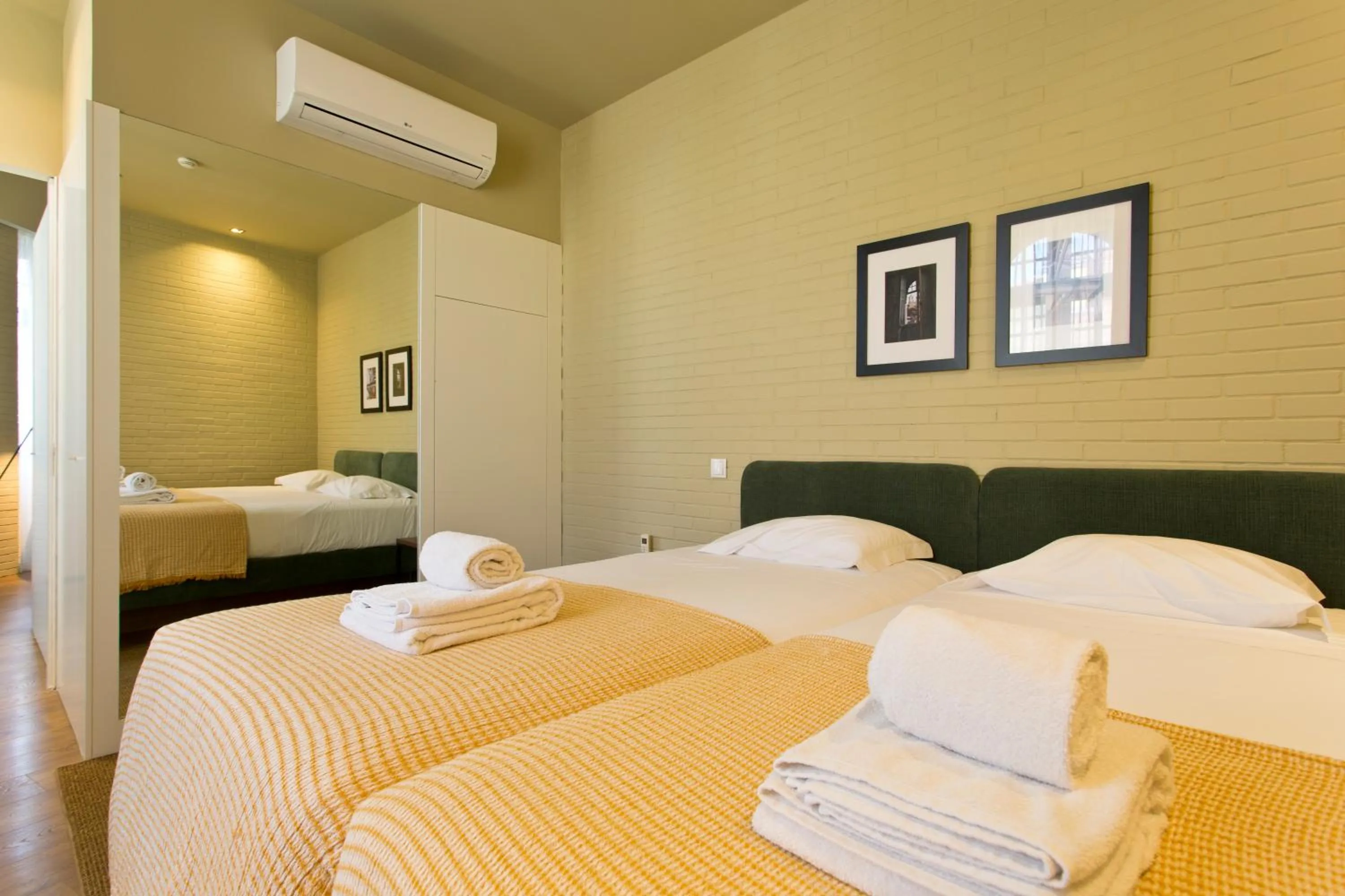 Bed in RVA - Porto Central Flats