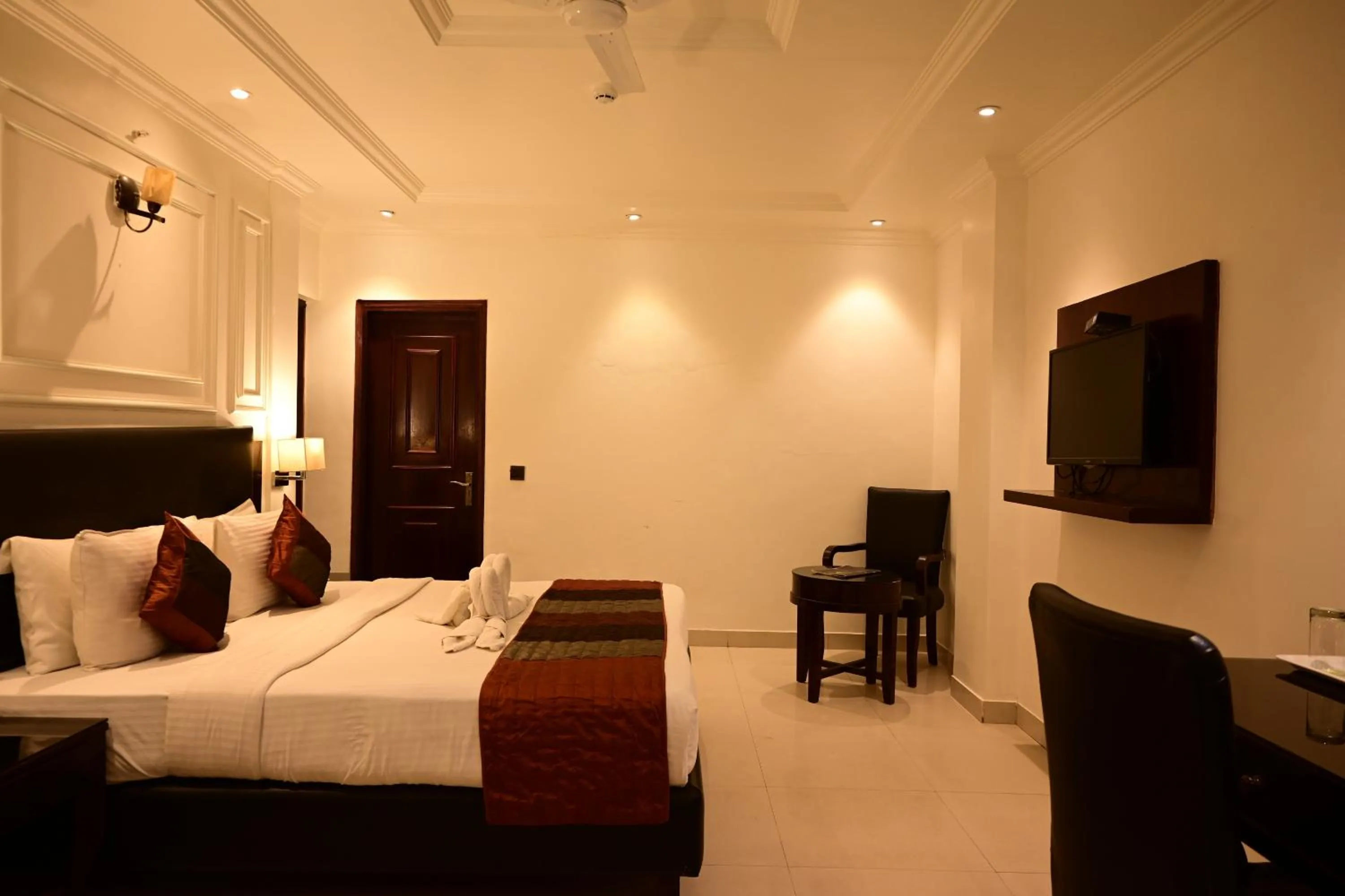 Bedroom, Bed in De Alturas Resort