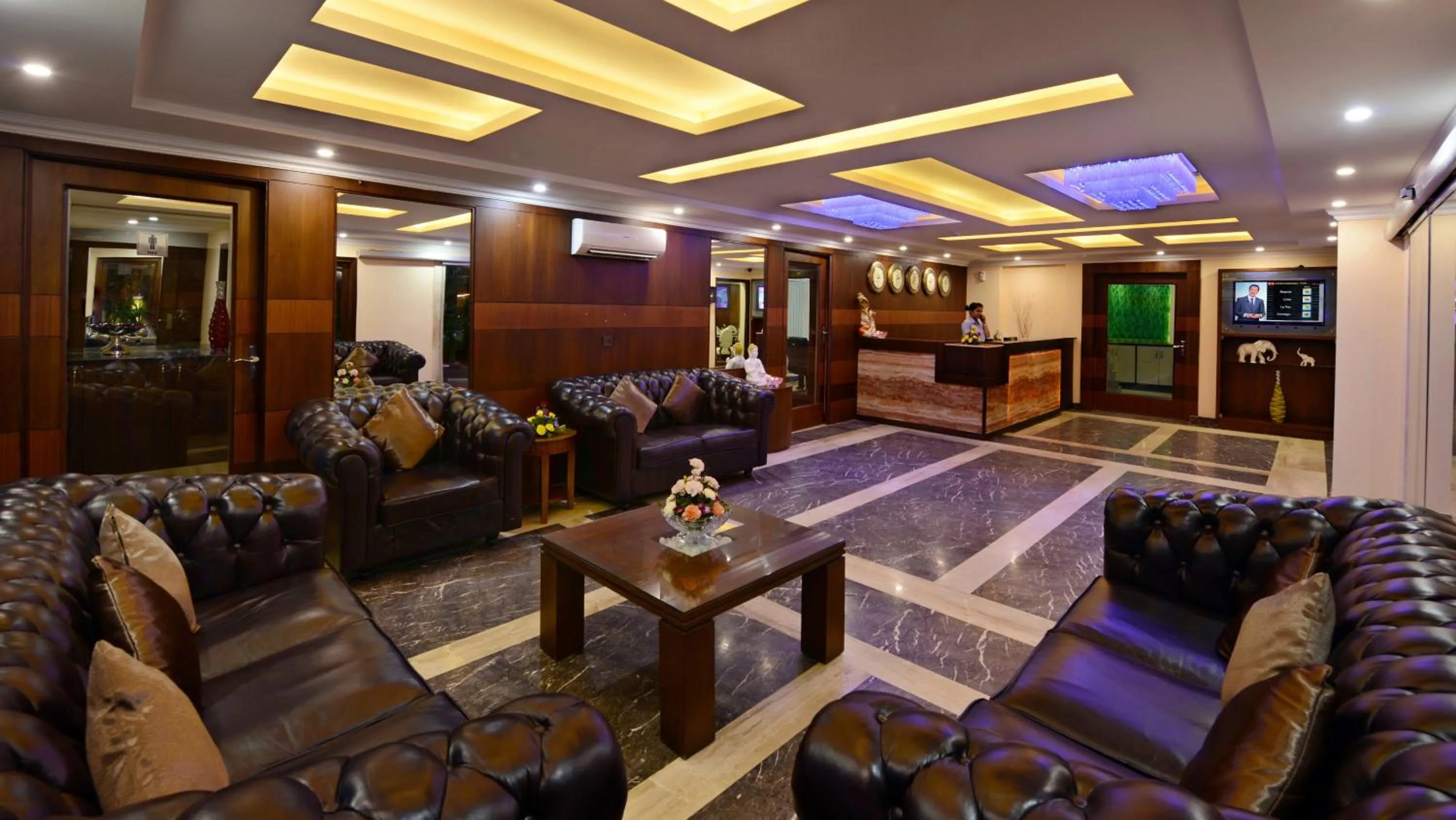 Lobby or reception in De Alturas Resort