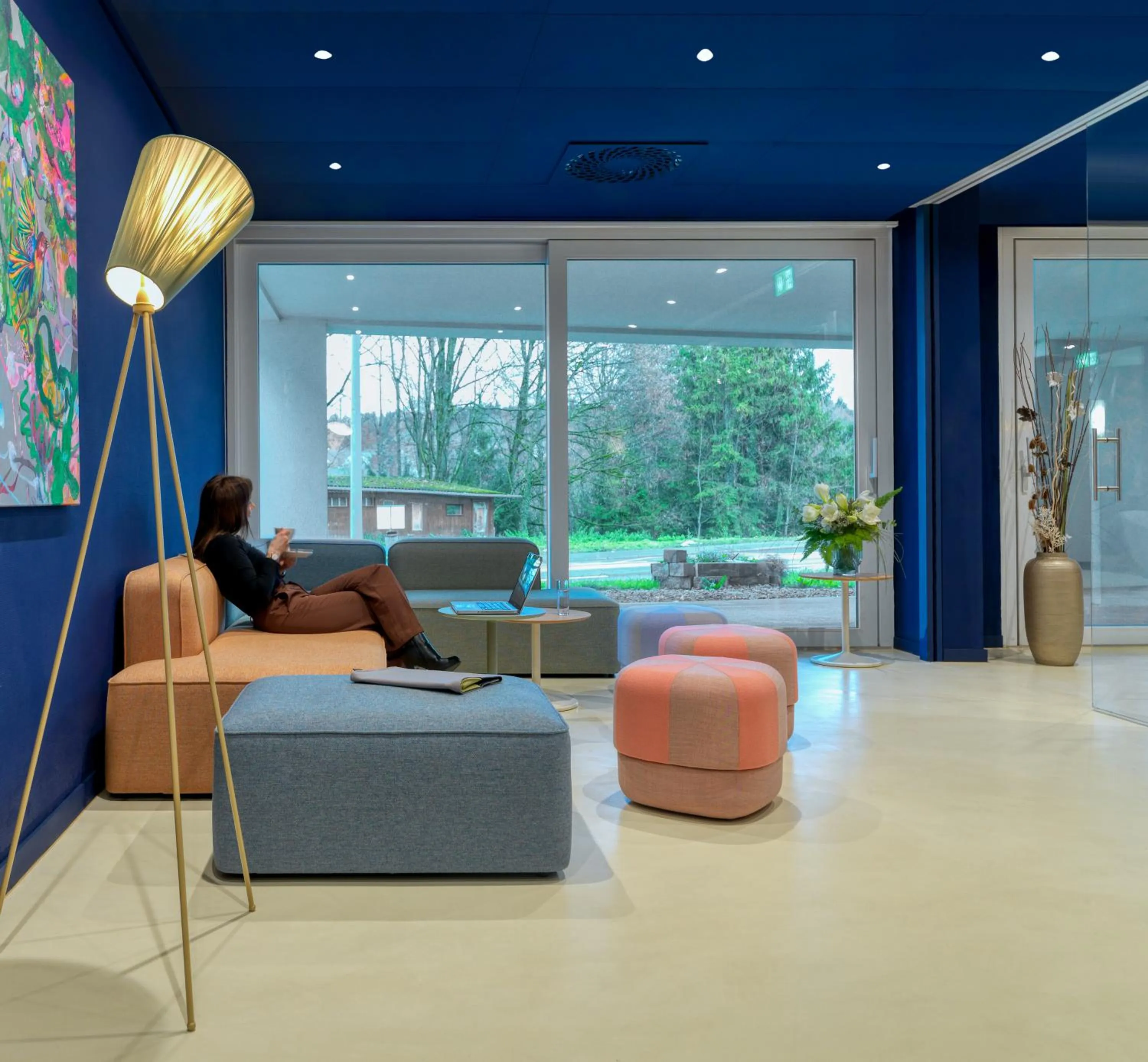 Lounge or bar in Hotel Eastside (free parking garage)