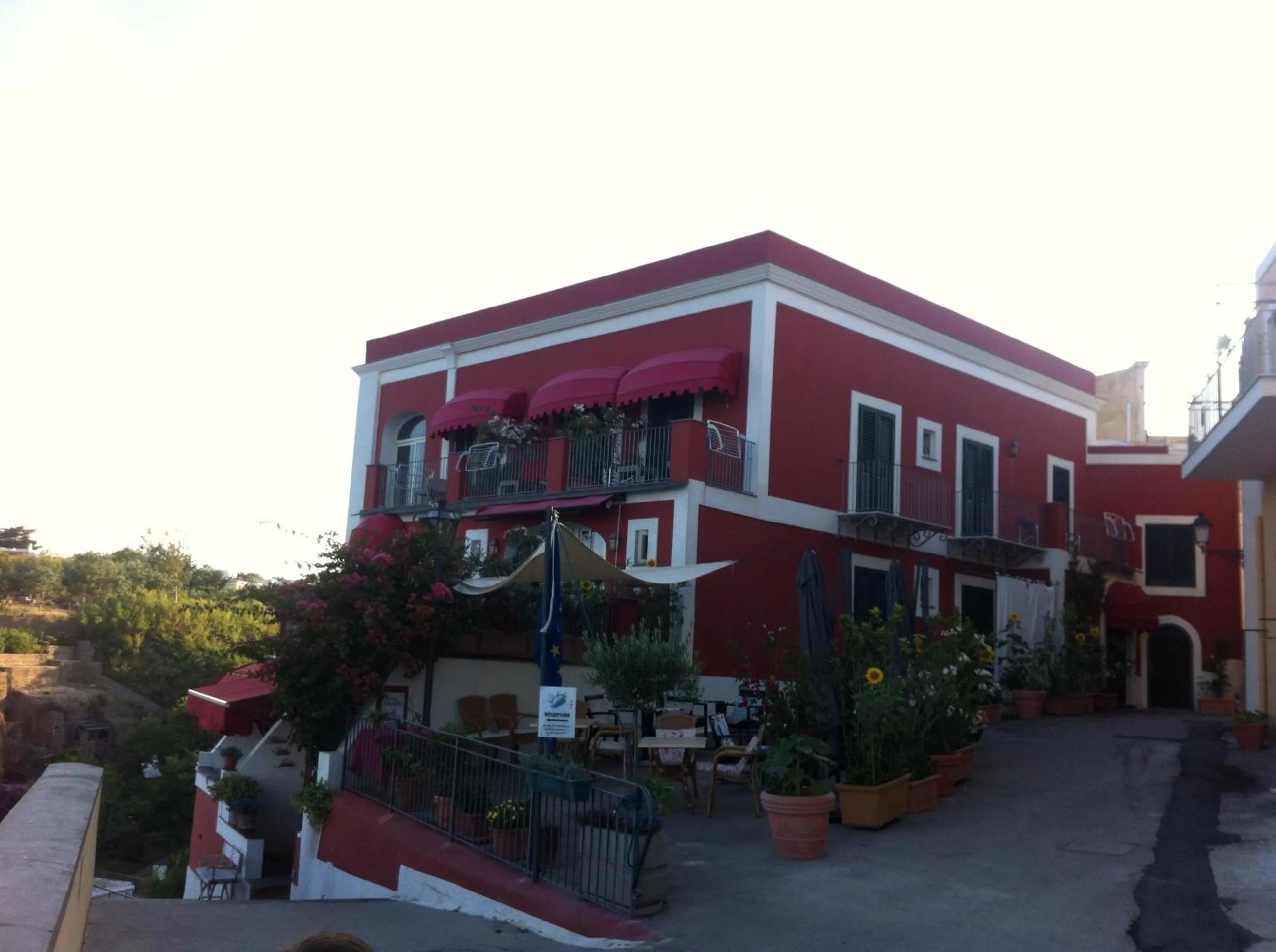 Facade/entrance in Hotel Villa Iulia