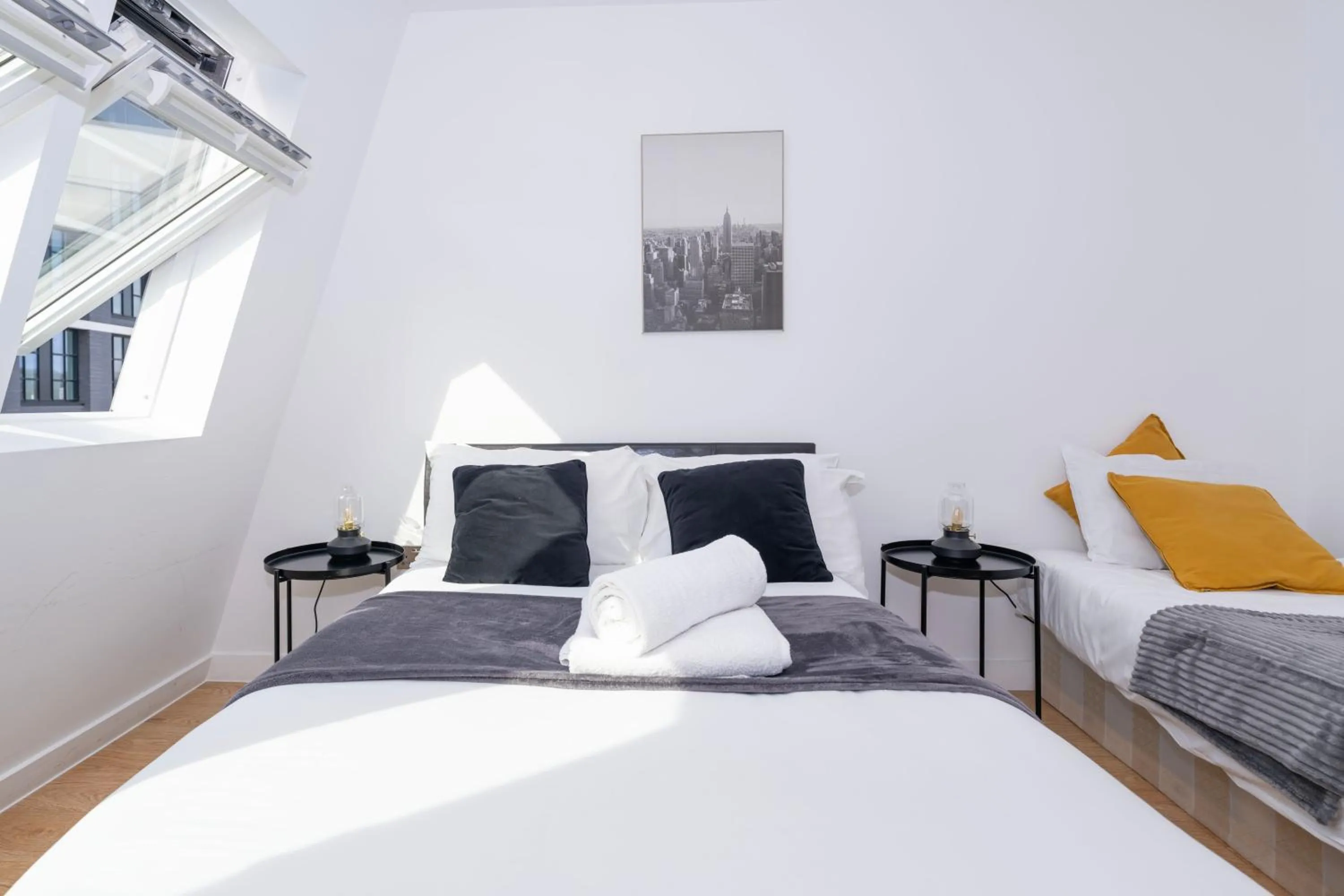 Bed in Shoreditch Apartments by PrimeCityHosts