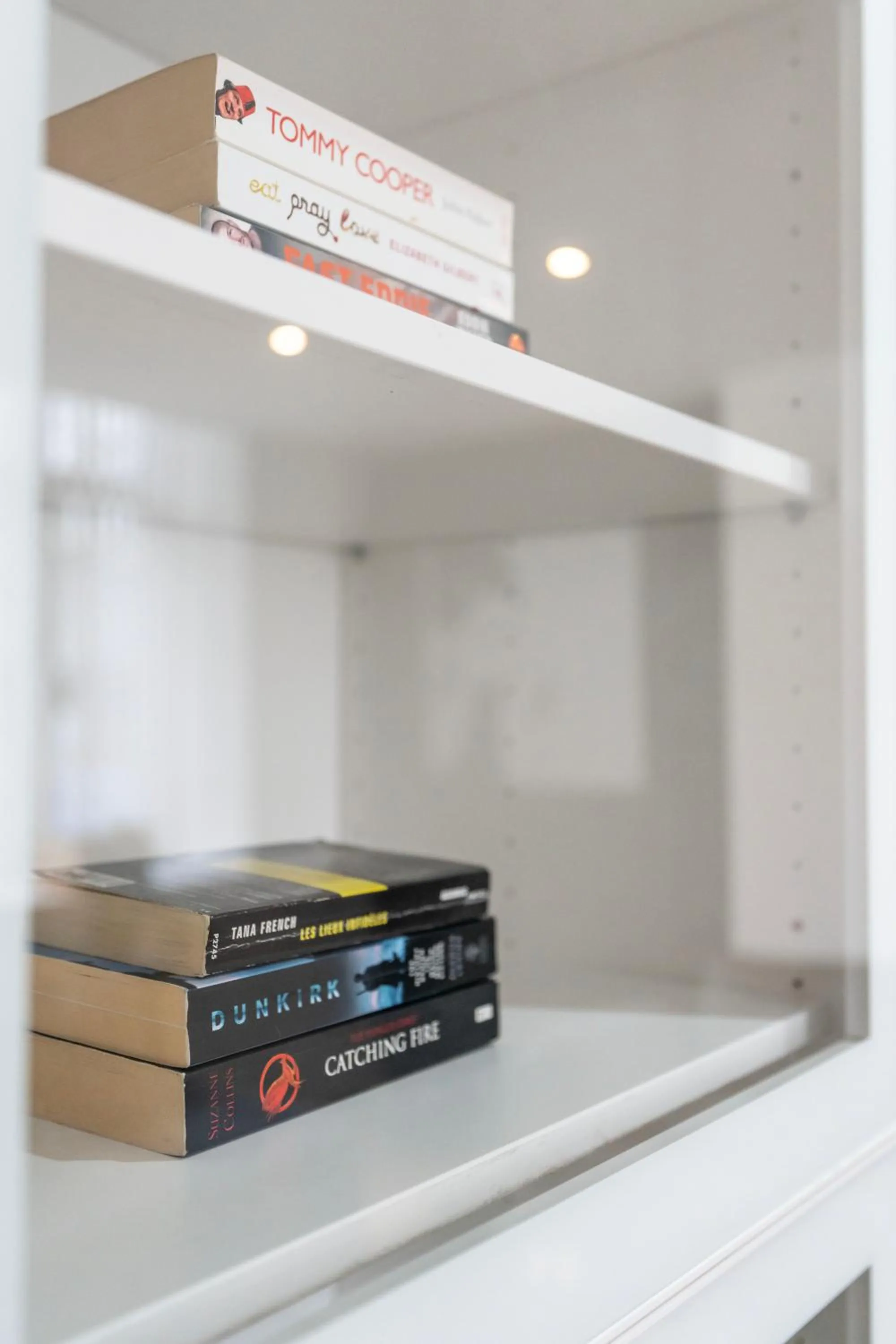 hair dresser in Shoreditch Apartments by PrimeCityHosts