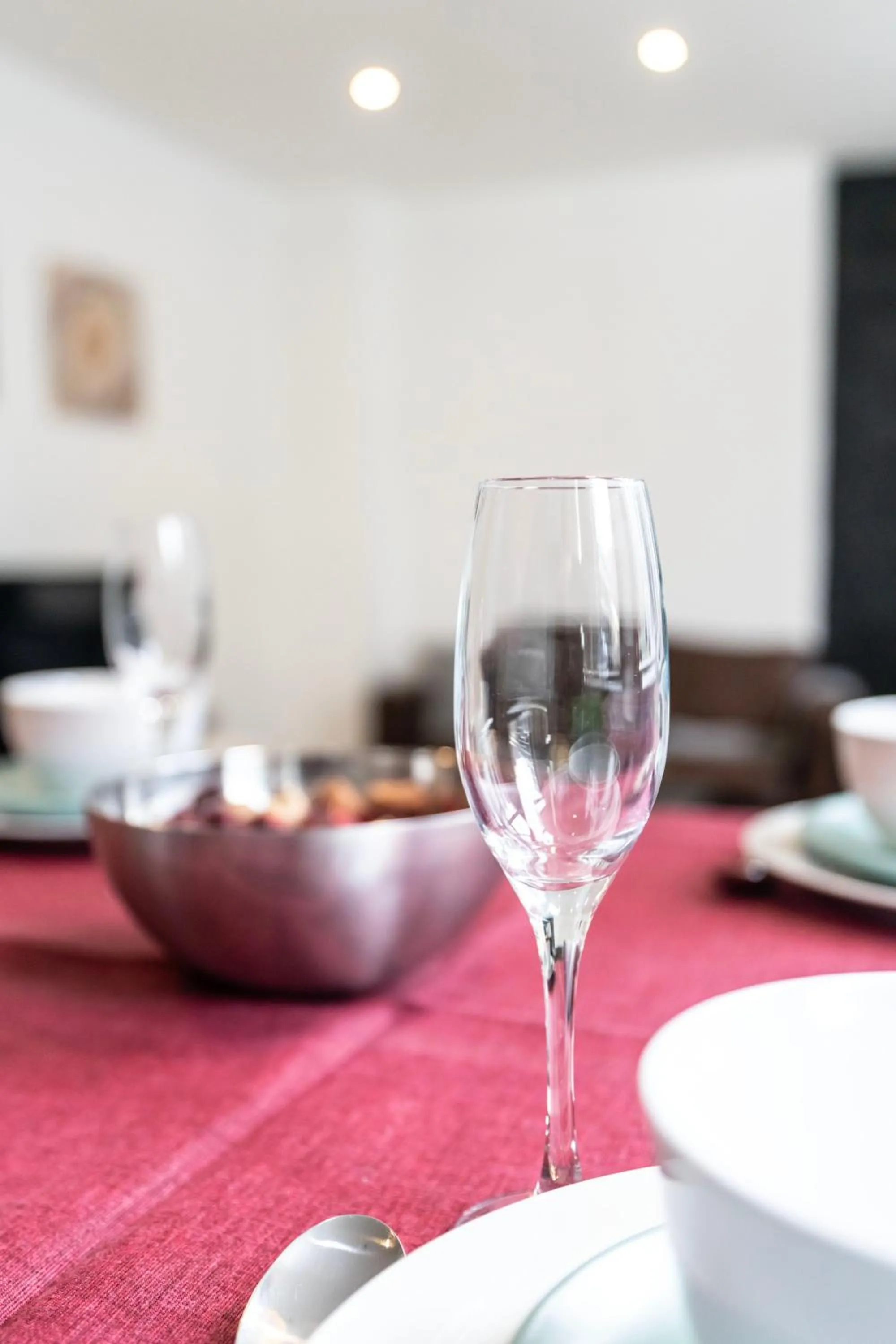 Dining area in Shoreditch Apartments by PrimeCityHosts