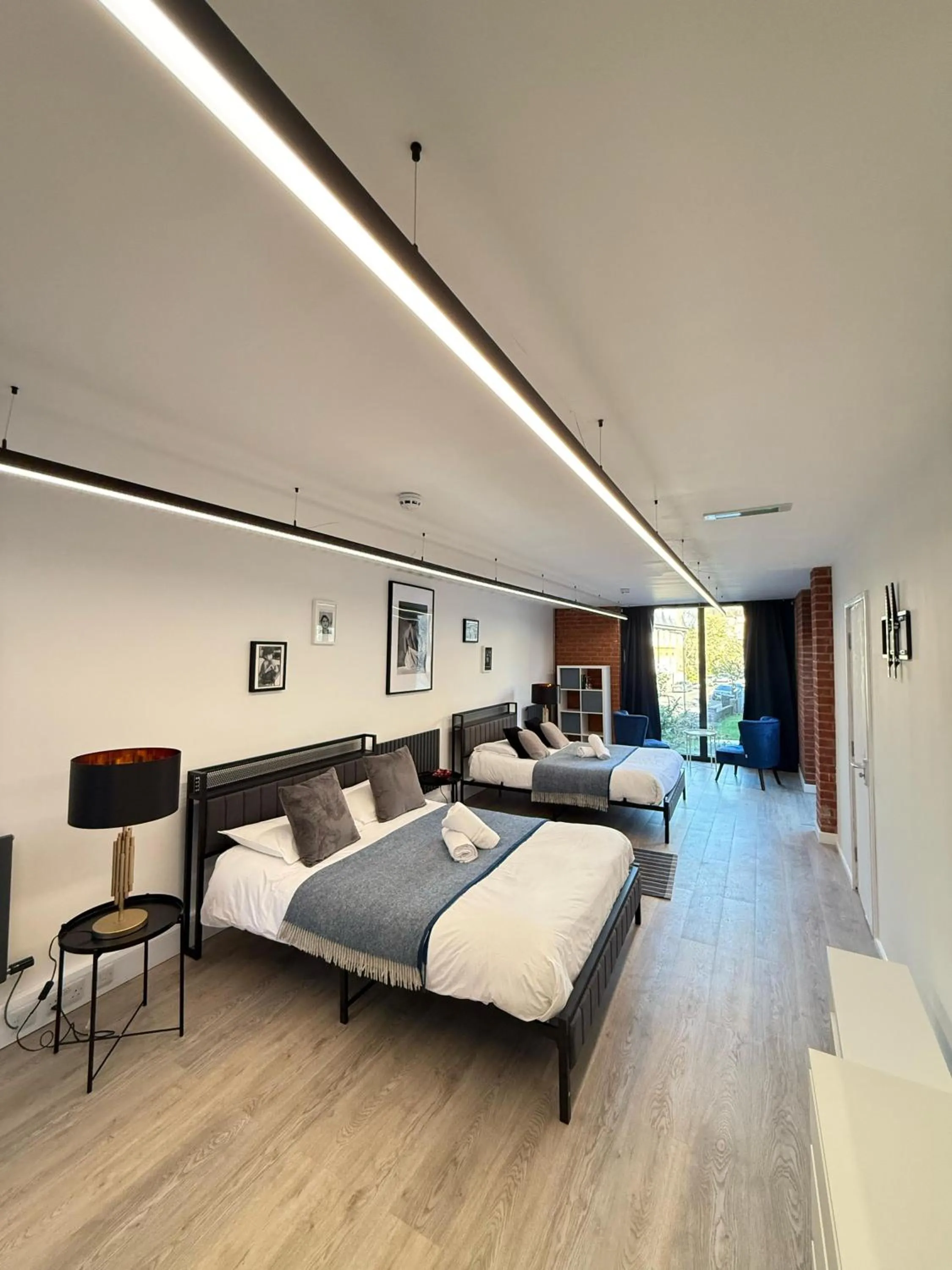 Bed in Shoreditch Apartments by PrimeCityHosts