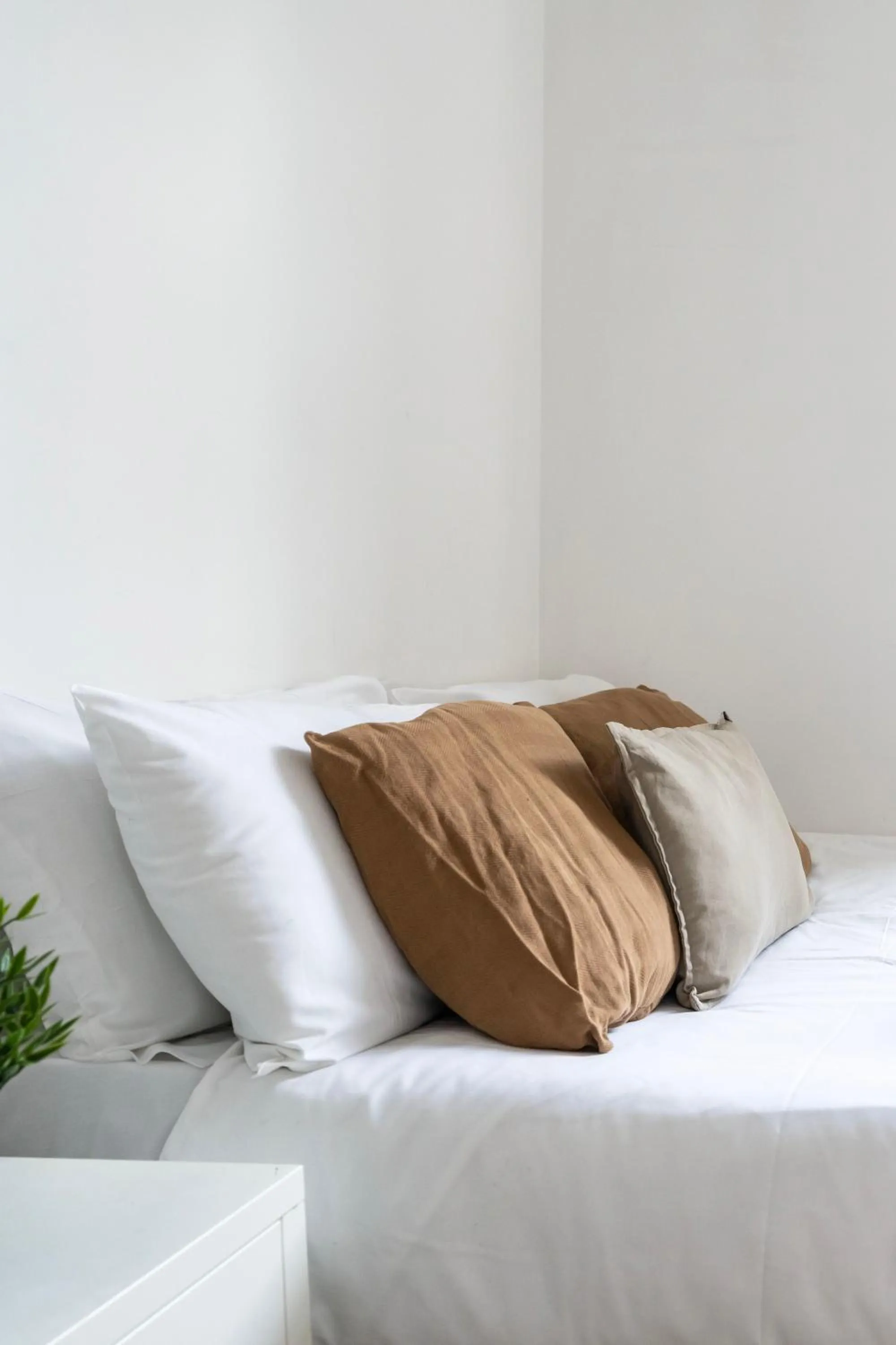 Bed in Shoreditch Apartments by PrimeCityHosts