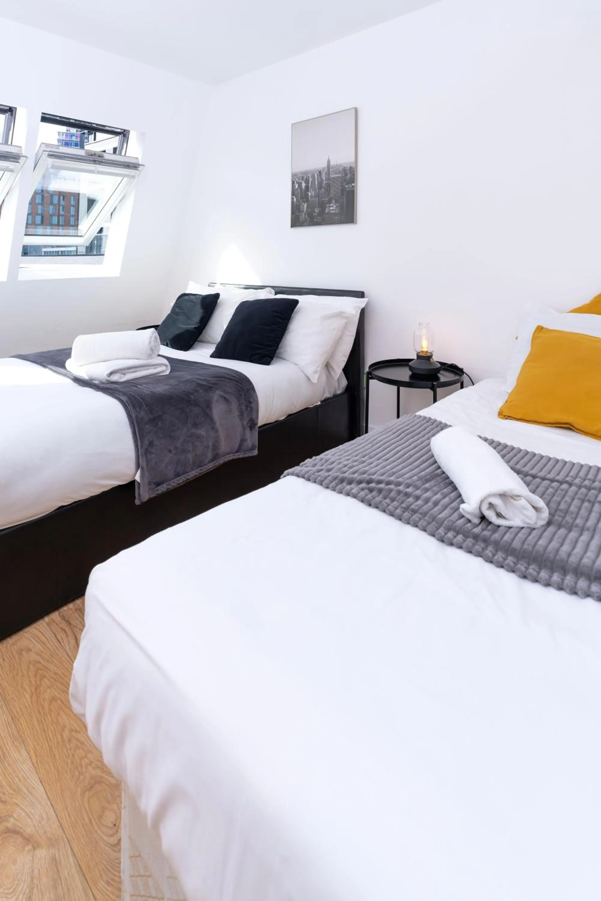Bed in Shoreditch Apartments by PrimeCityHosts