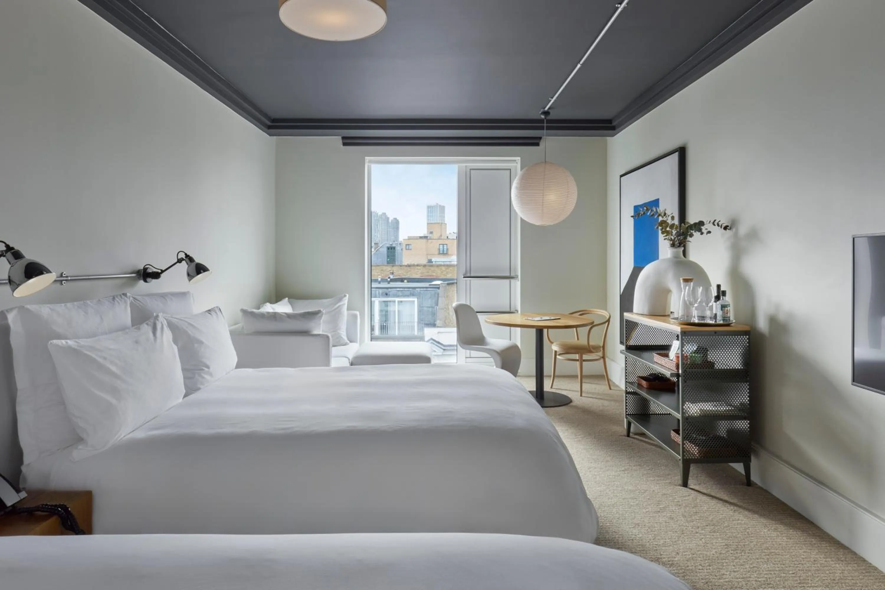 Photo of the whole room, Bed in One Hundred Shoreditch