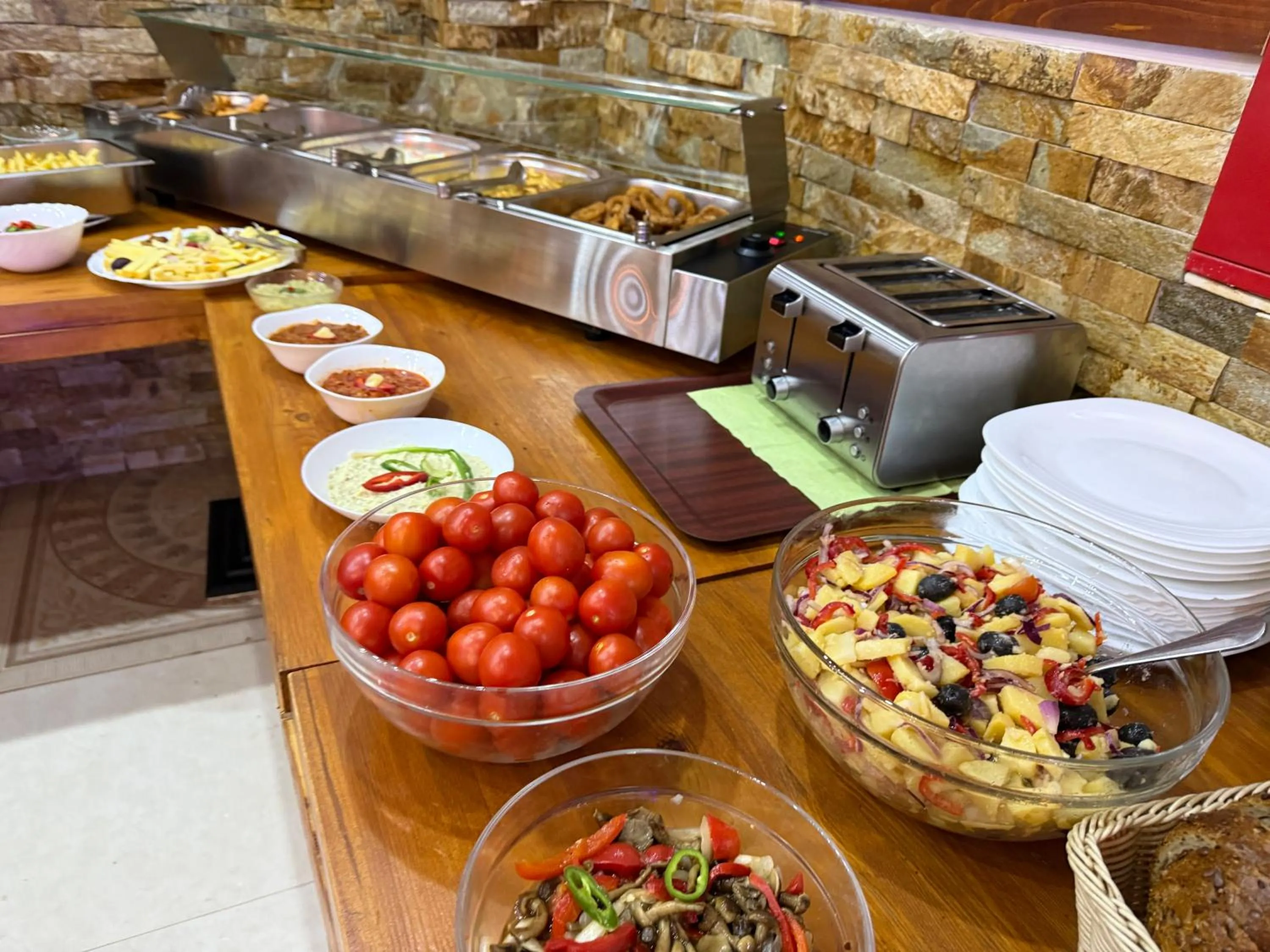 Breakfast in Cabana Sura Getilor Arinis