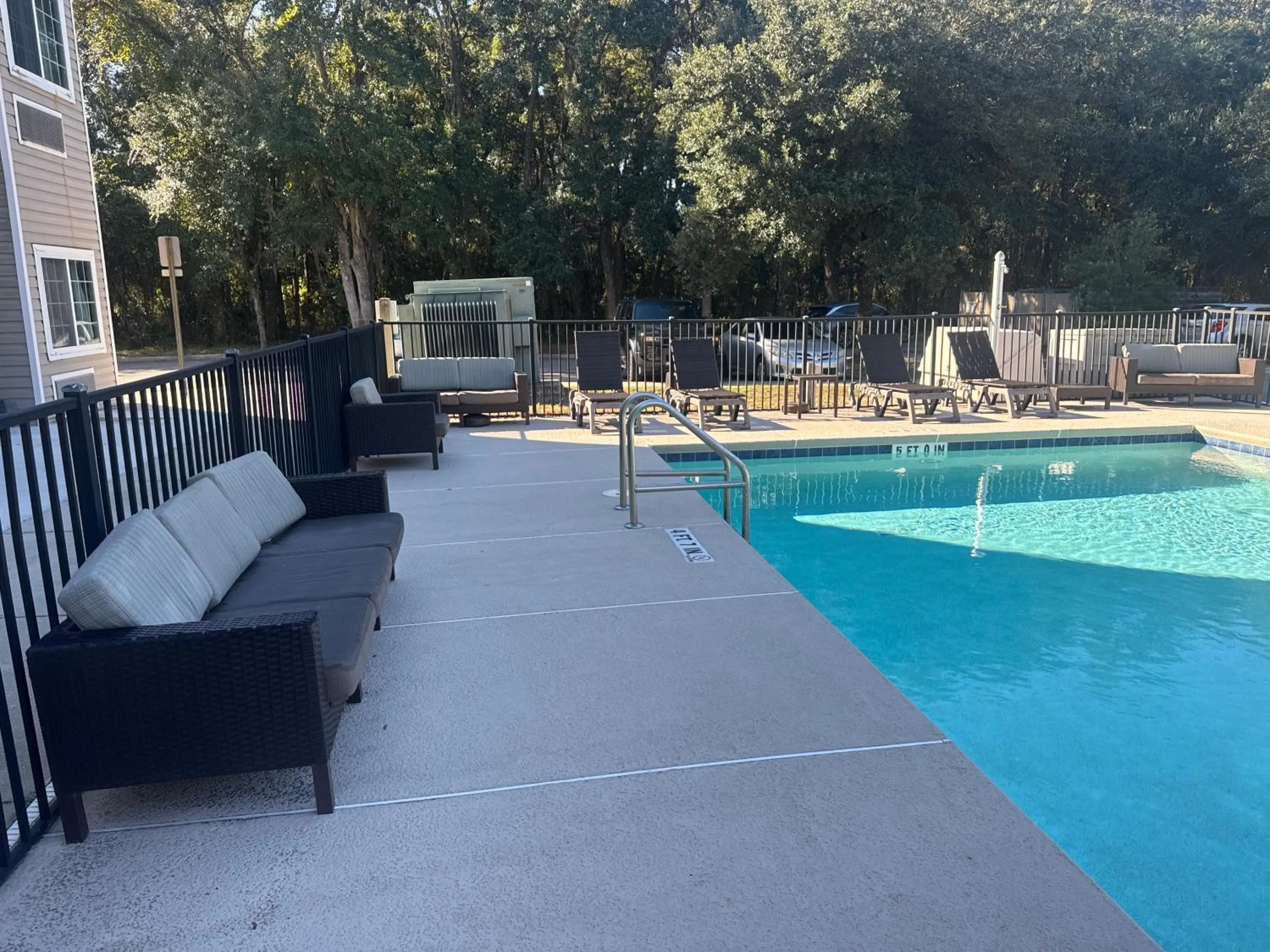 Microtel Inn & Suites by Wyndham Jacksonville Airport