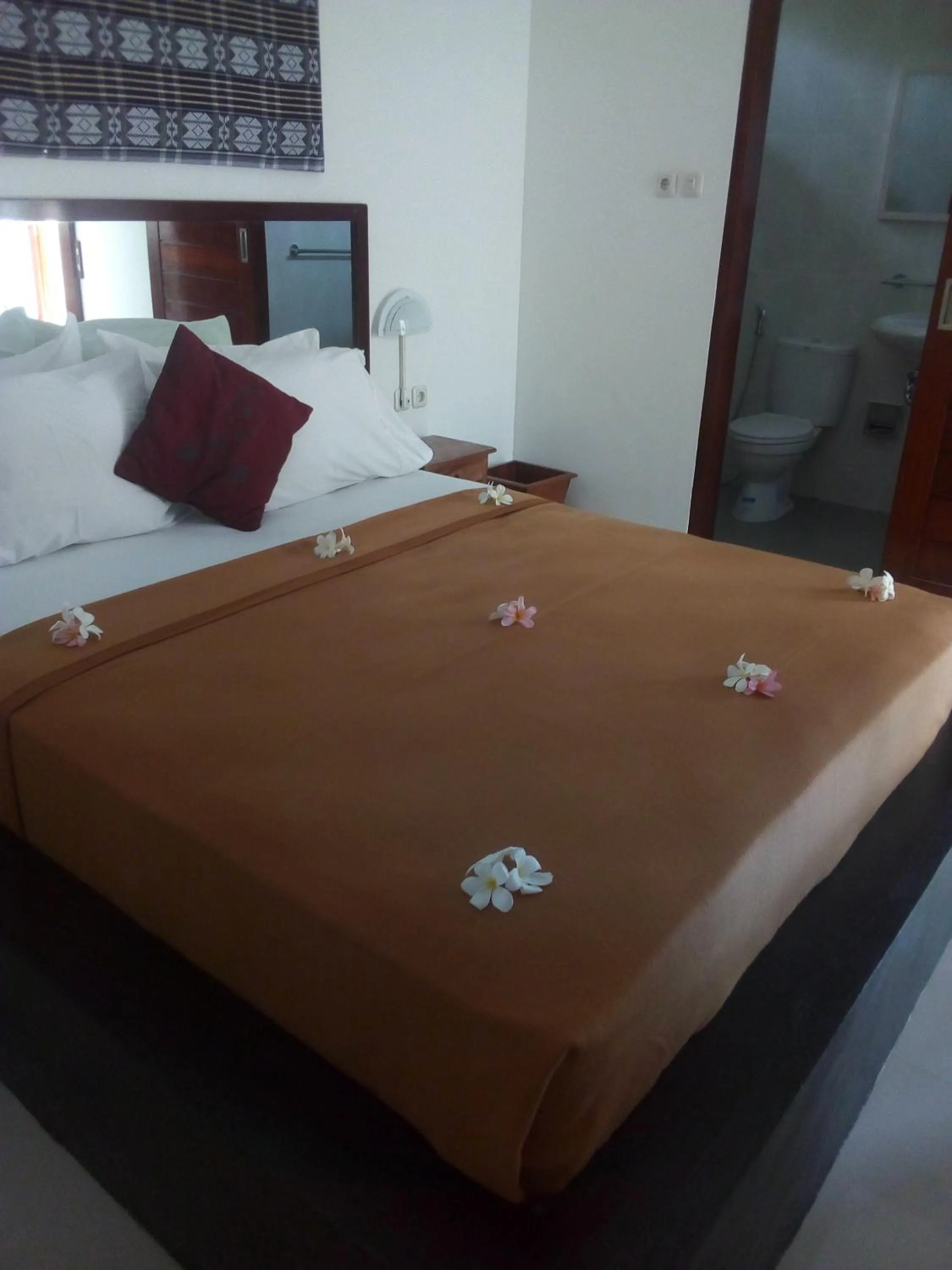Bed in villa tom and jerry