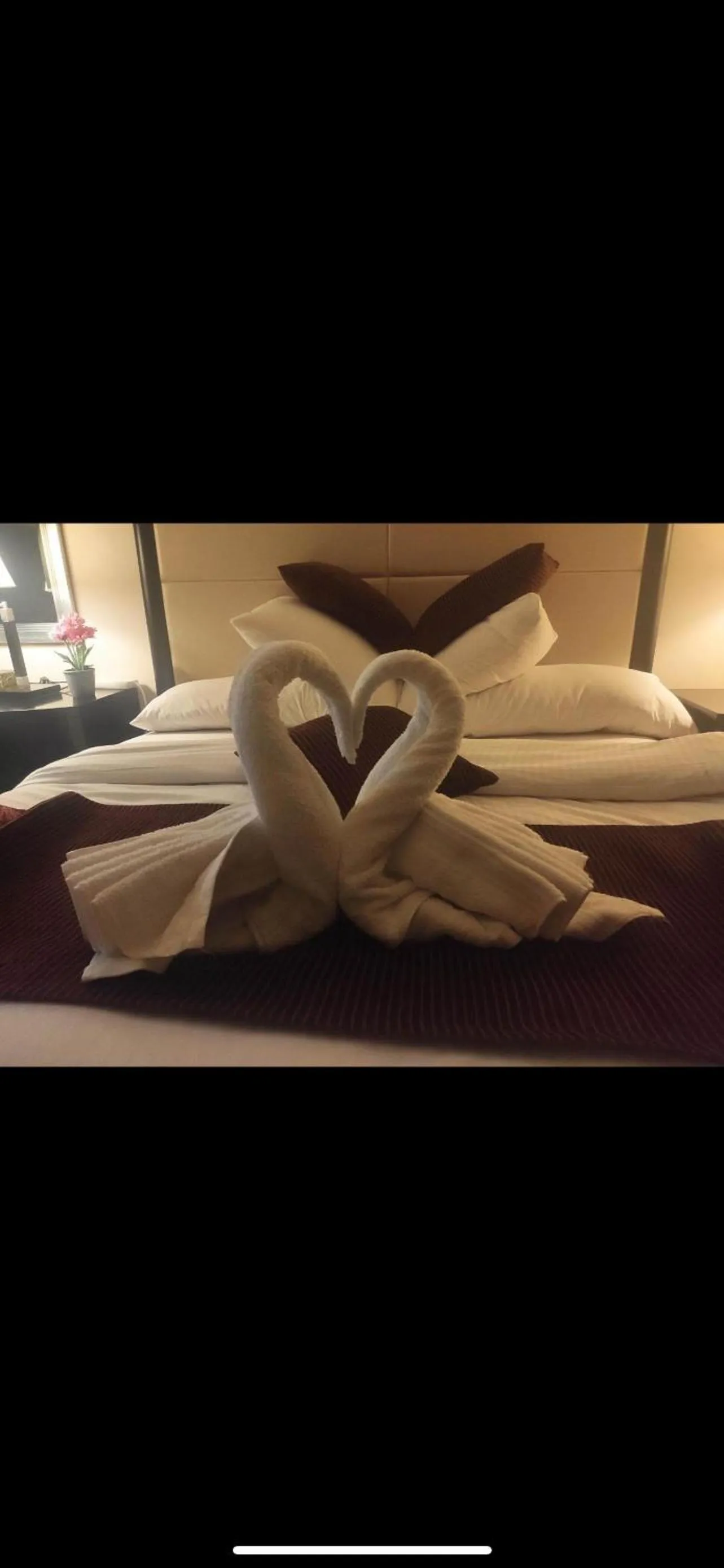 Bed in Over Mountains Hotel