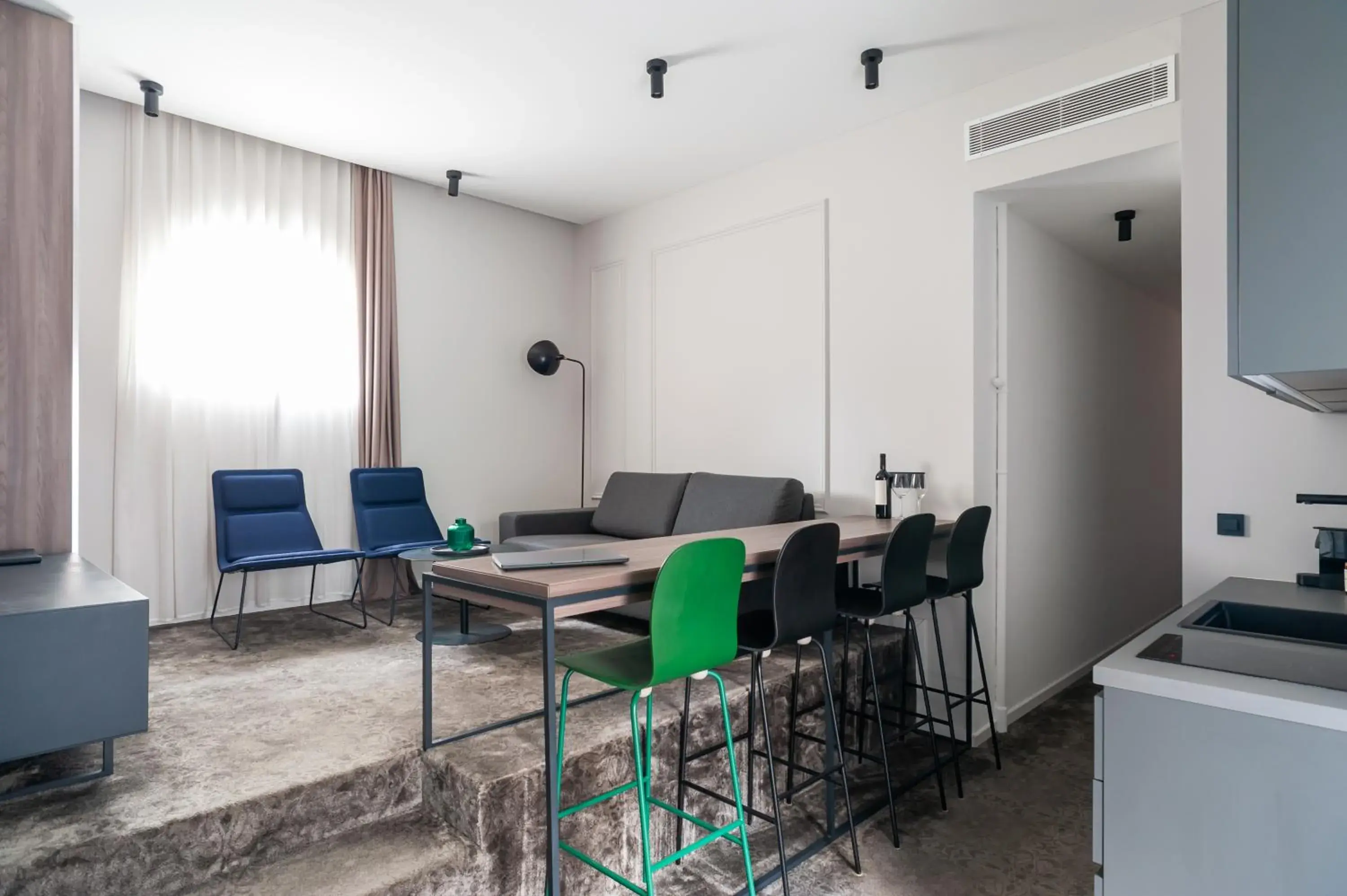 Two-Bedroom Suite in MANDA Heritage Hotel Two-Bedroom Suite in MANDA Heritage Hotel