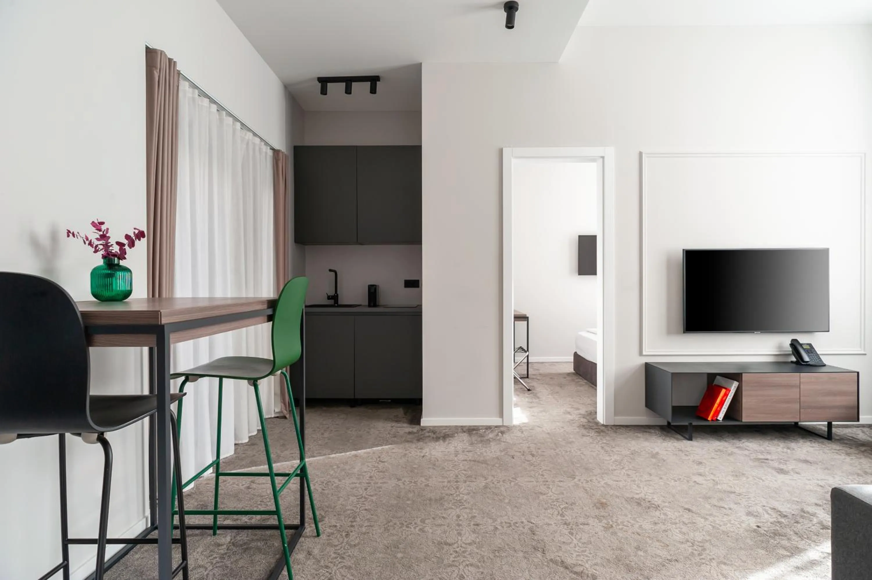 Communal lounge/ TV room in MANDA Heritage Hotel