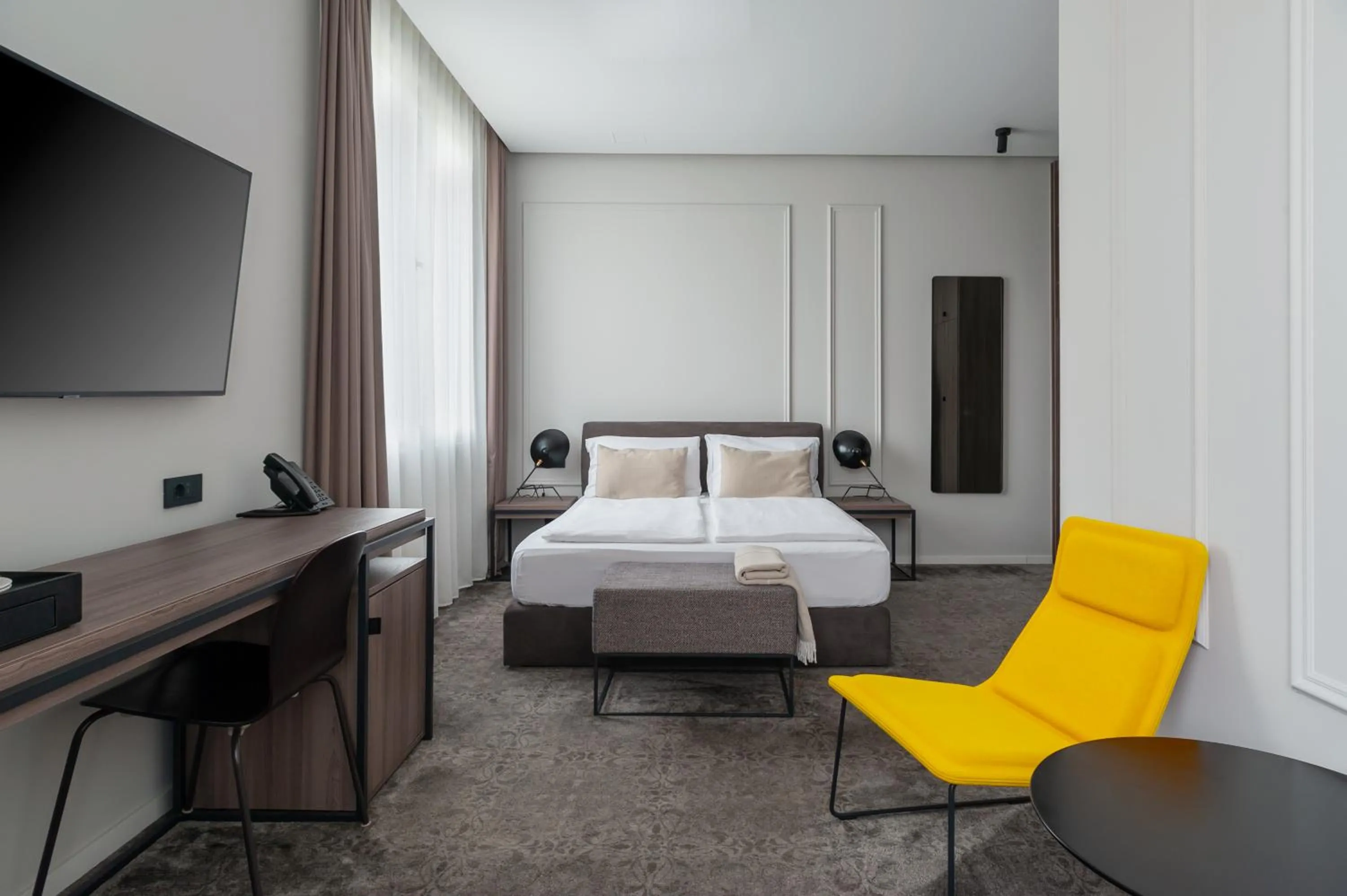 Bed in MANDA Heritage Hotel