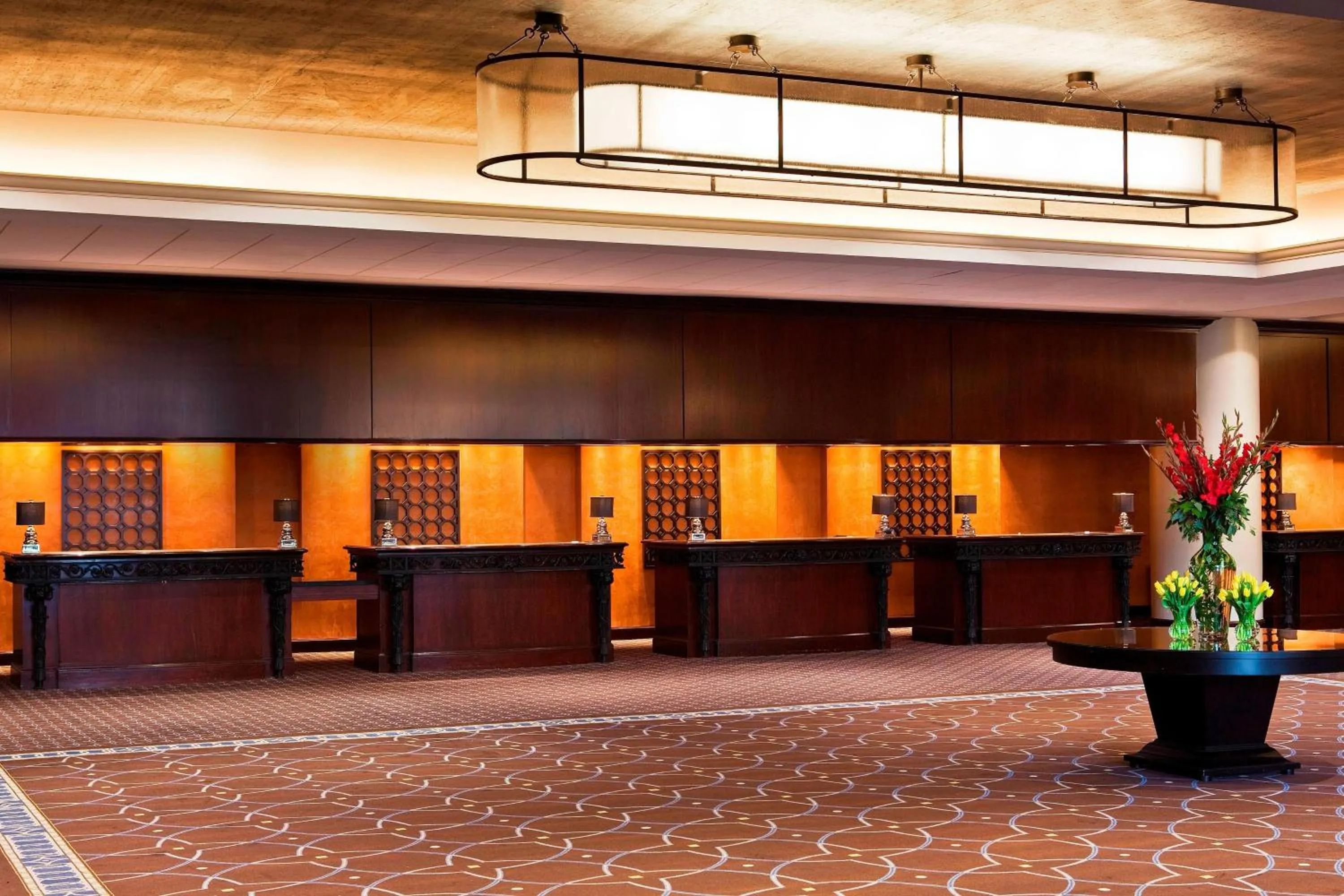 Lobby or reception in Sheraton New Orleans Hotel