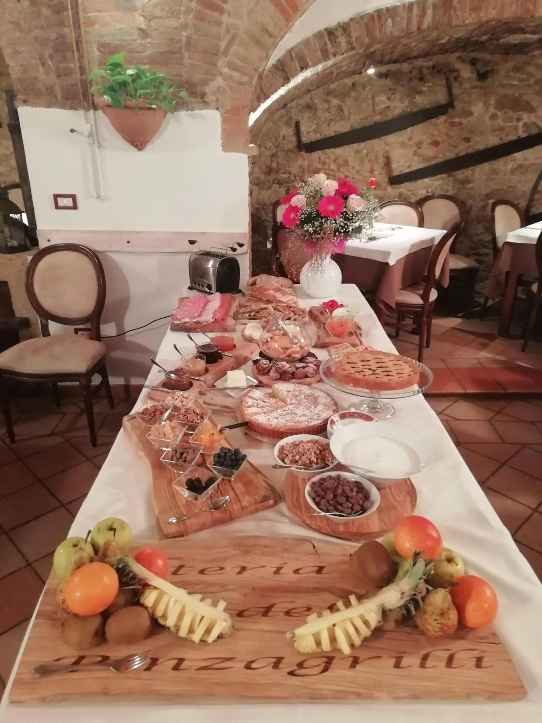 Buffet breakfast in B&B Il Sogno del Pinzagrilli
