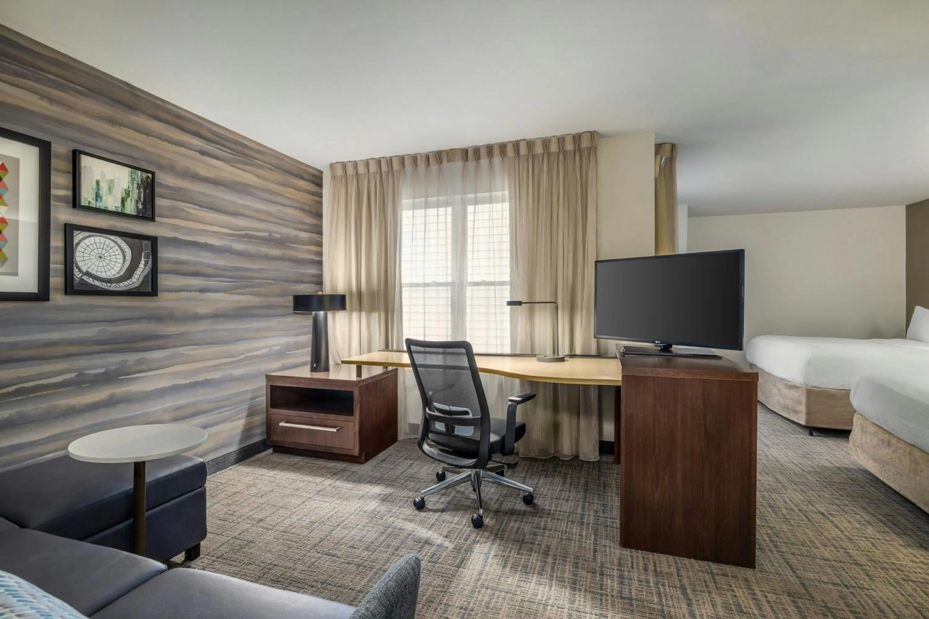 Living room, Bed in Residence Inn by Marriott Albany Washington Avenue