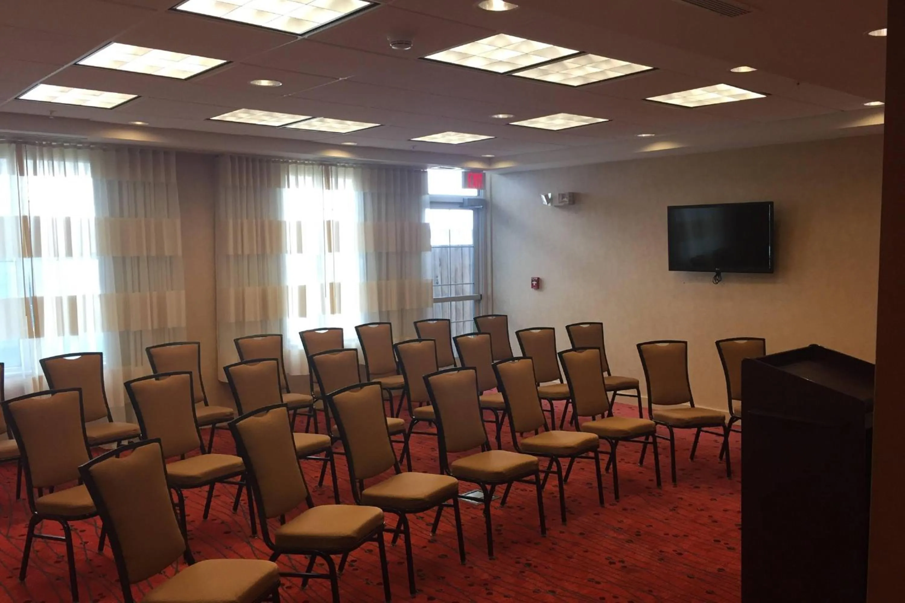 Meeting/conference room in Residence Inn by Marriott Albany Washington Avenue