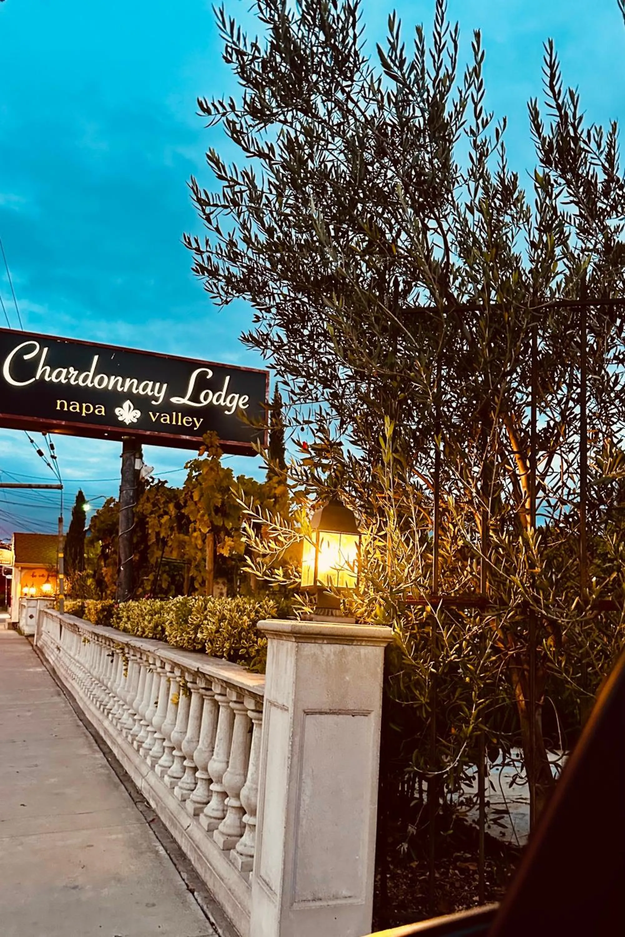 Chardonnay Lodge