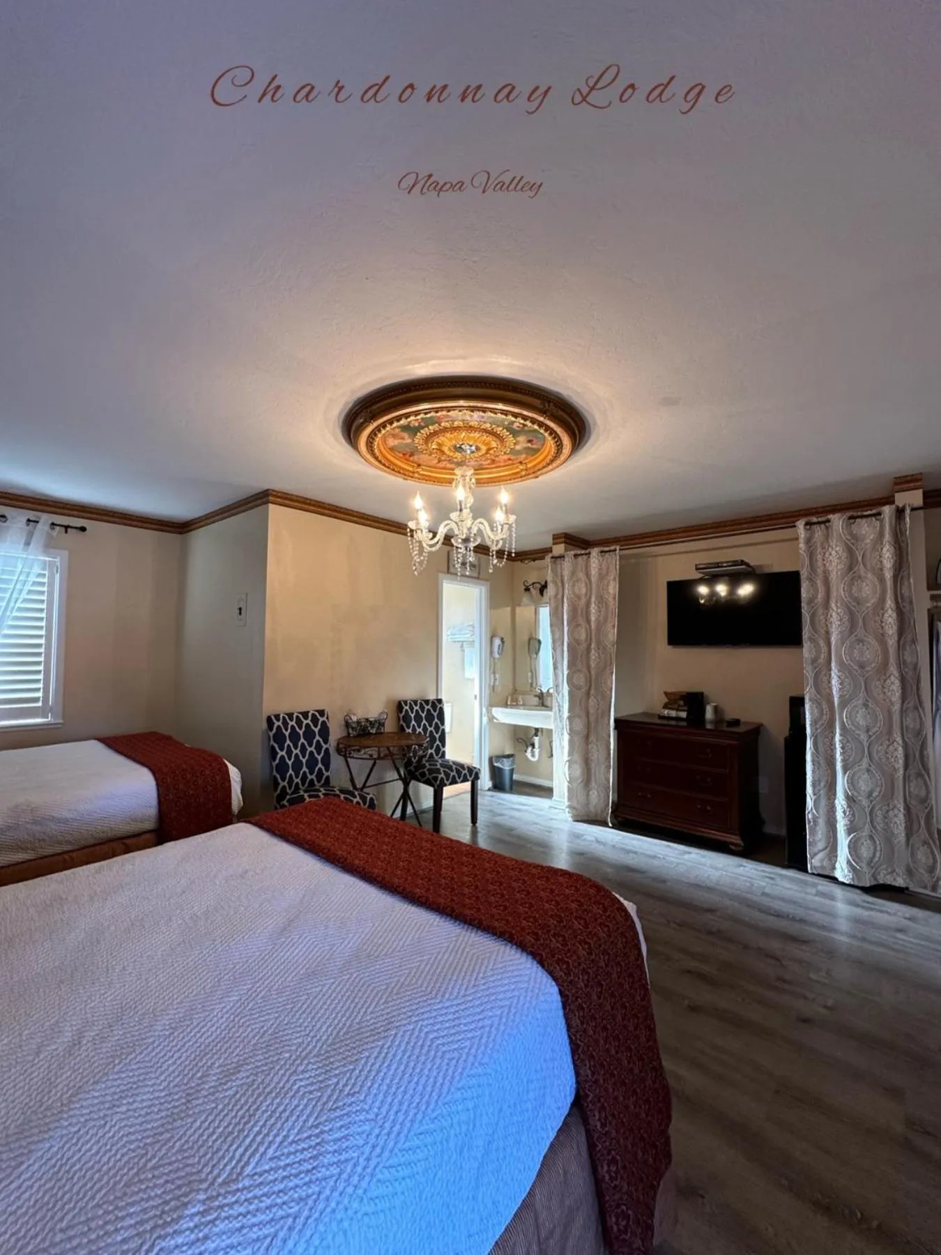 Bed in Chardonnay Lodge