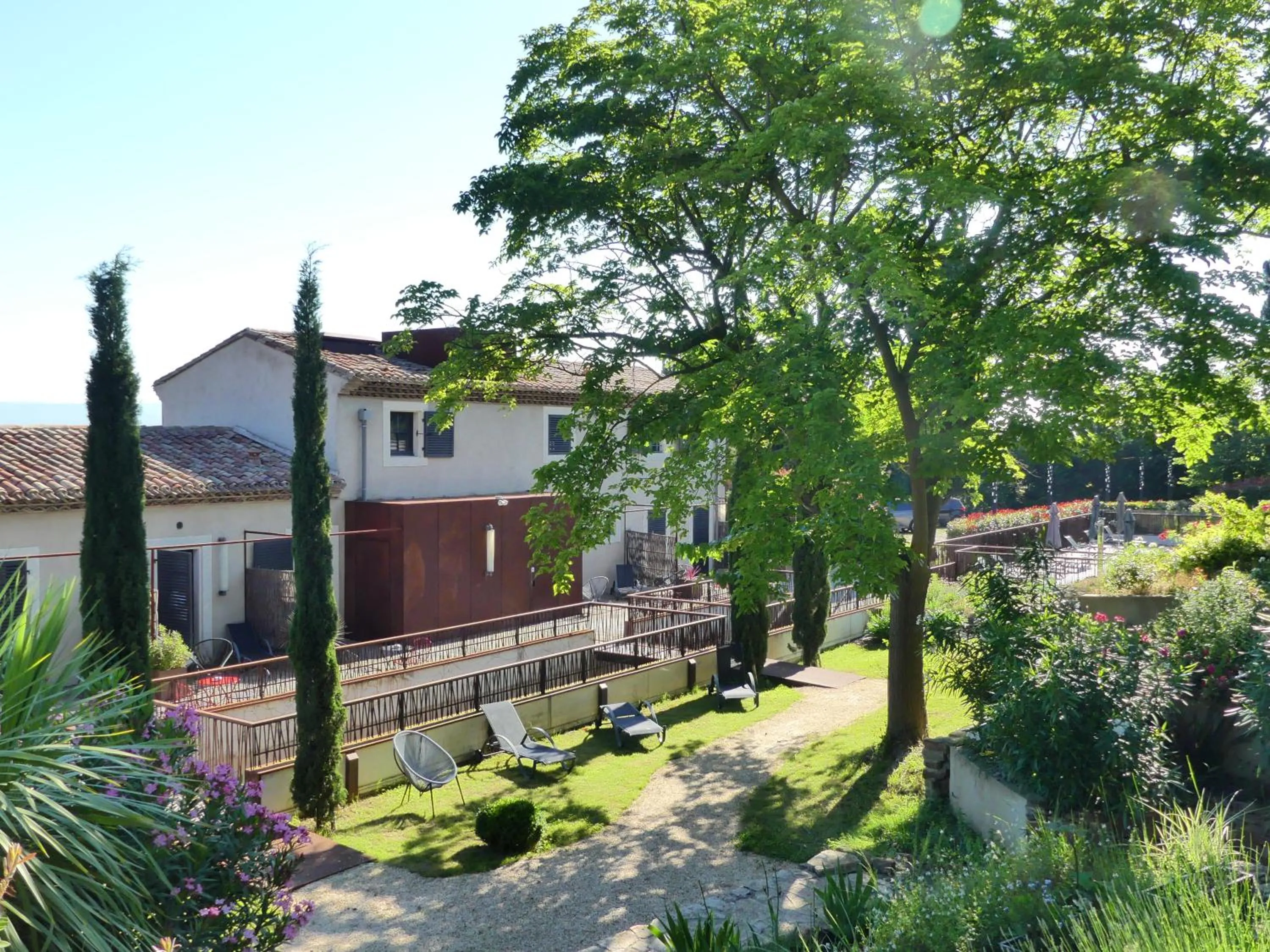Garden in Hotel Pont Levis - Franck Putelat