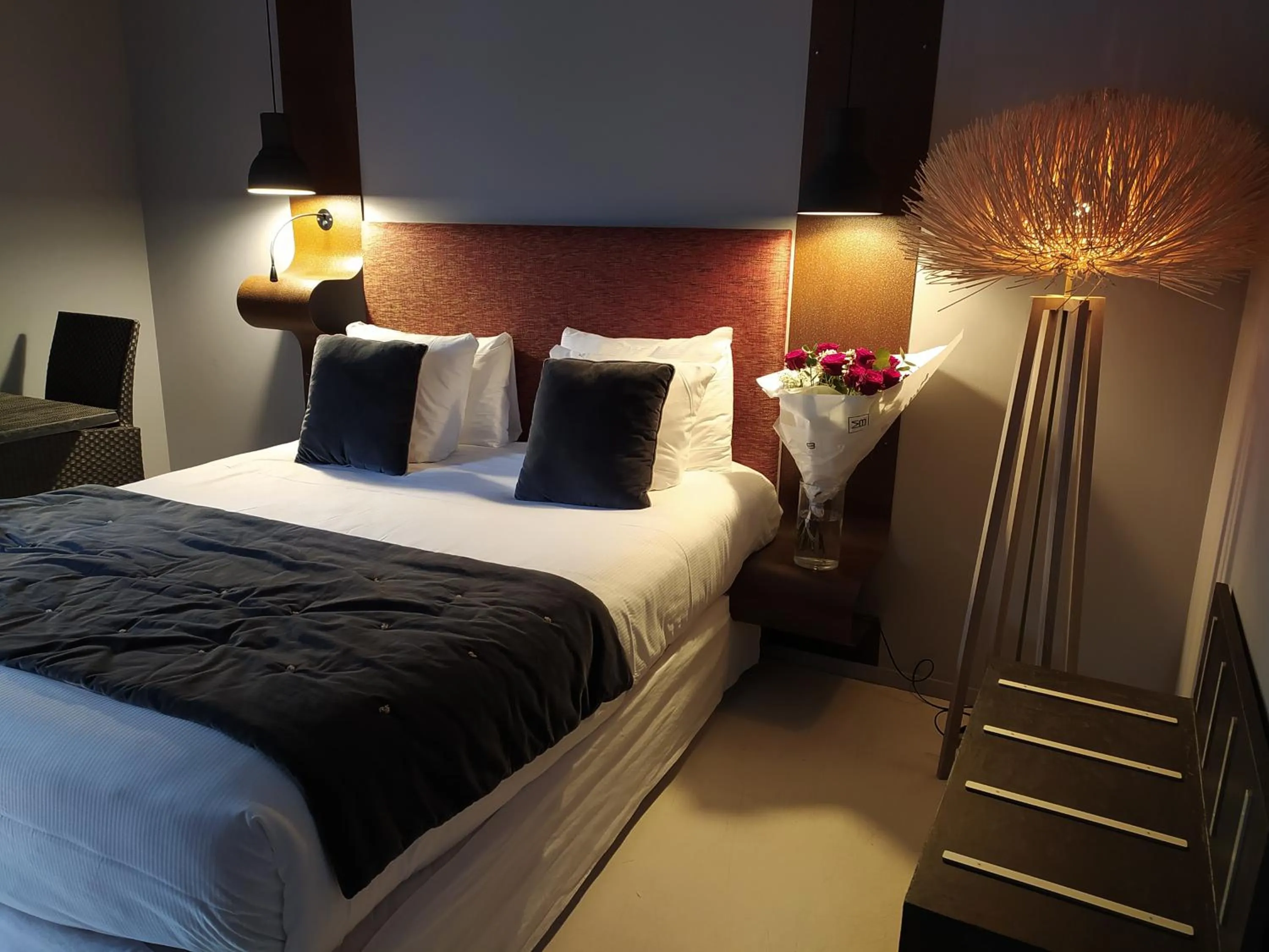 Bed in Hotel Pont Levis - Franck Putelat