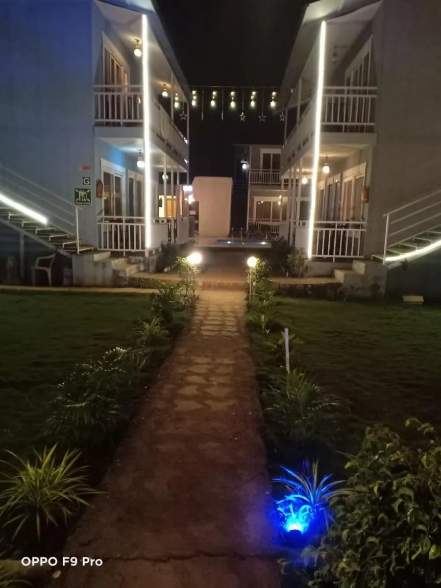 Property building in Sea Shell Beach Cottages & Suites