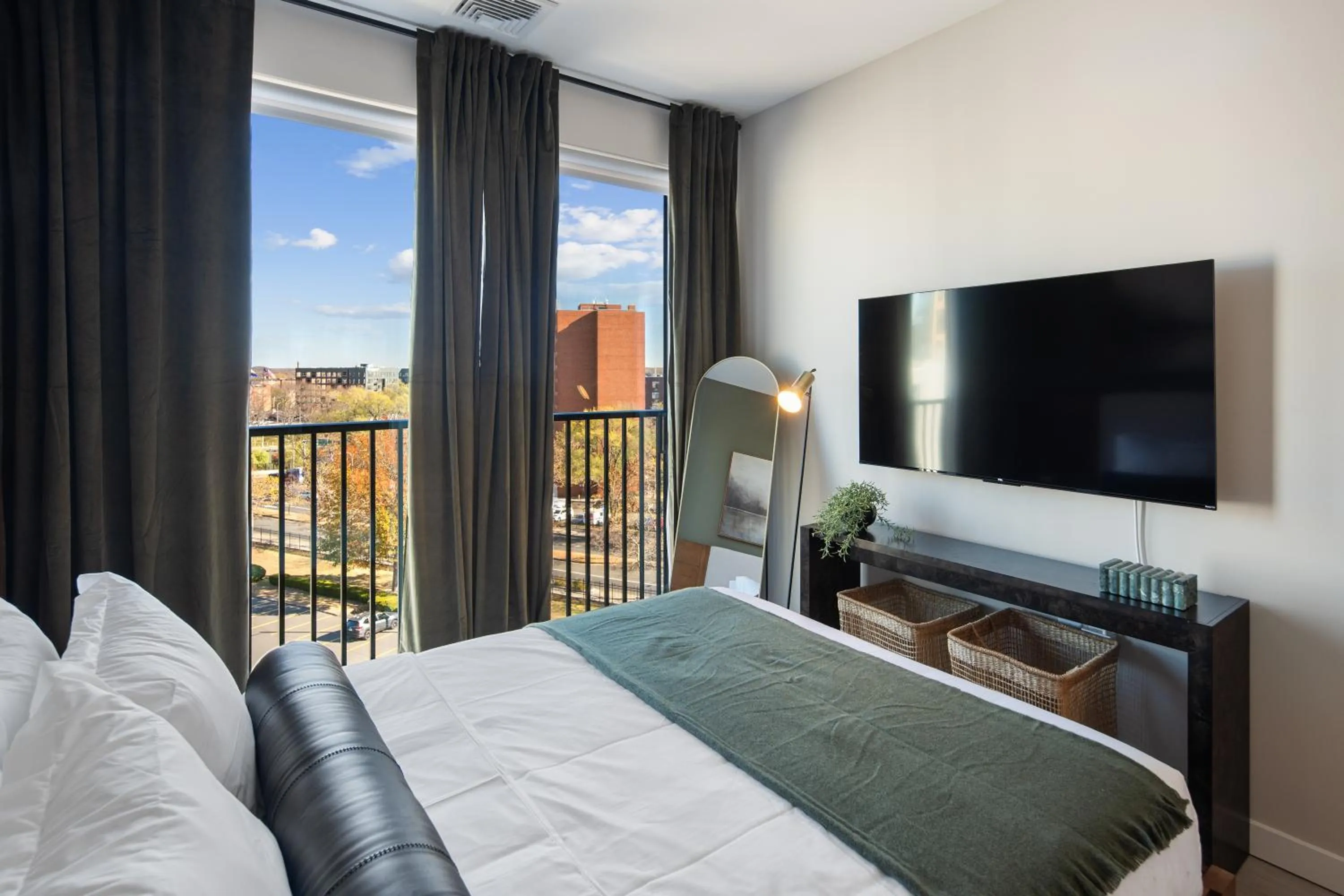 Bed in Luxury Furnished Apartments by Hyatus Downtown at Yale