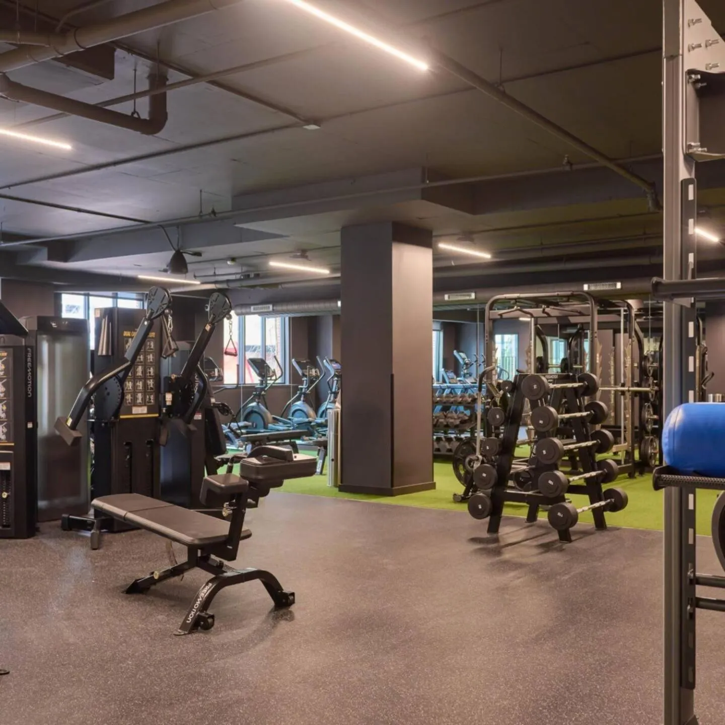Fitness centre/facilities in Luxury Furnished Apartments by Hyatus Downtown at Yale