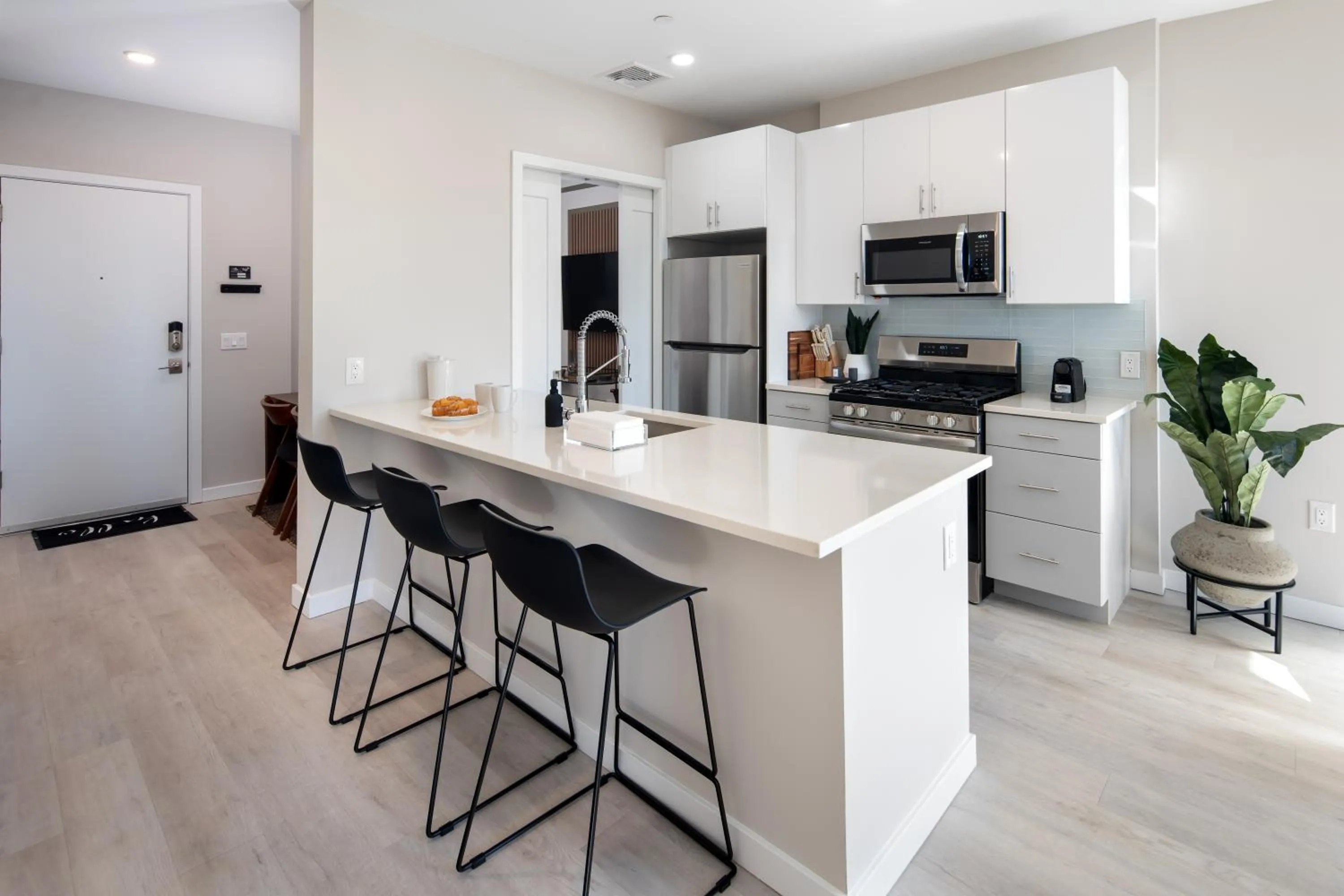 kitchen in Luxury Furnished Apartments by Hyatus Downtown at Yale