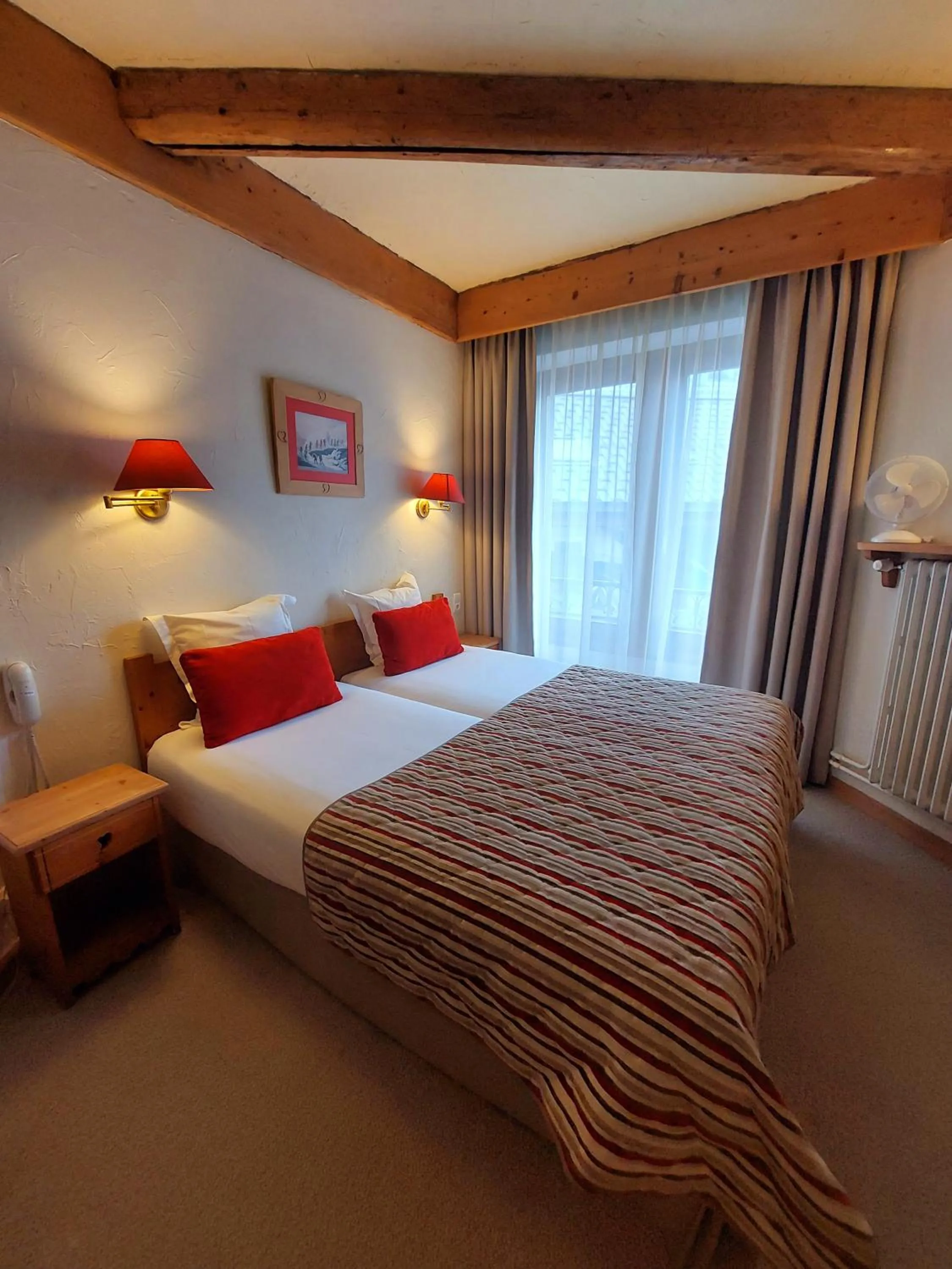 Bedroom, Bed in Park Hotel Suisse & Spa