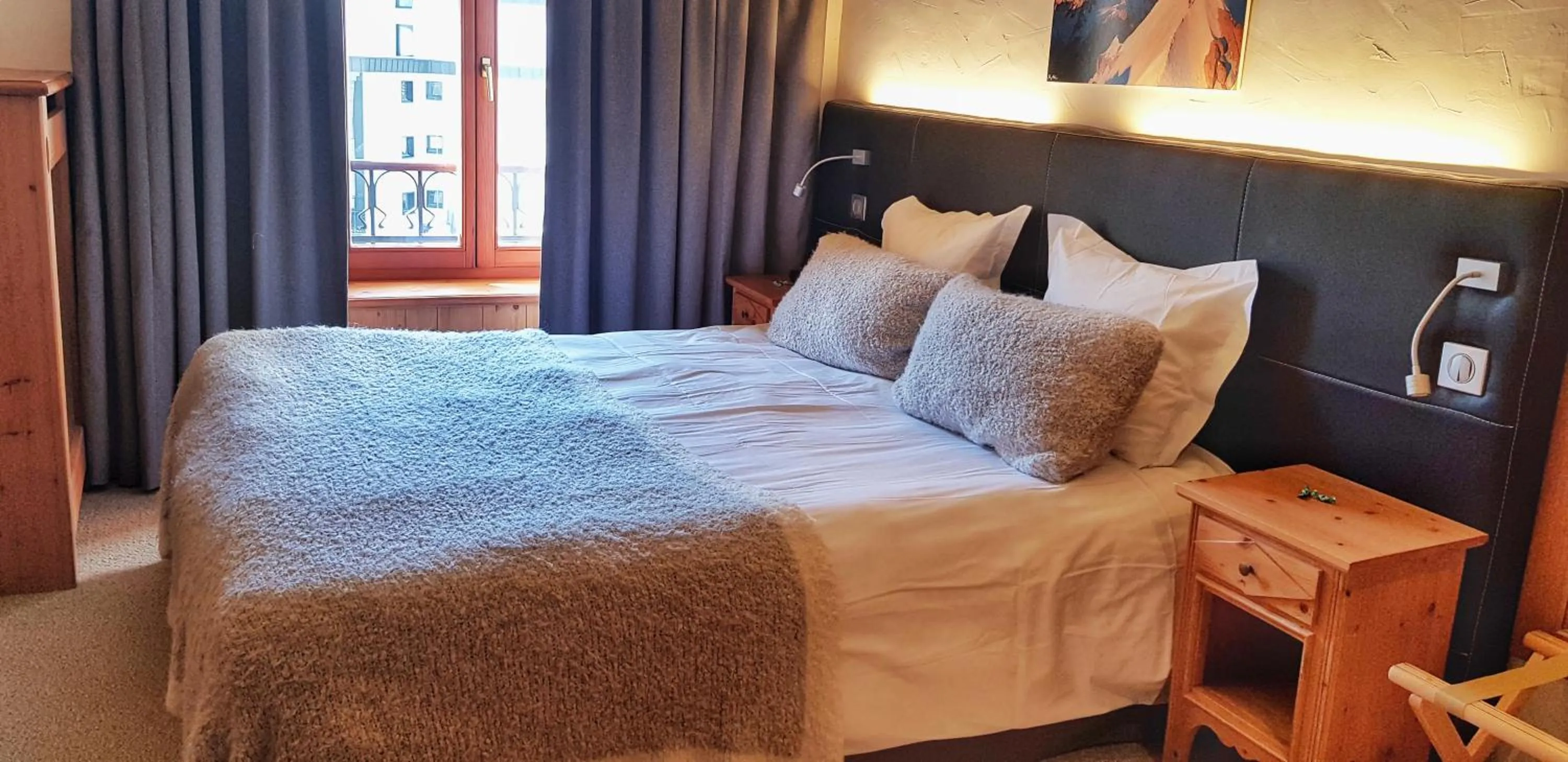 Bedroom, Bed in Park Hotel Suisse & Spa