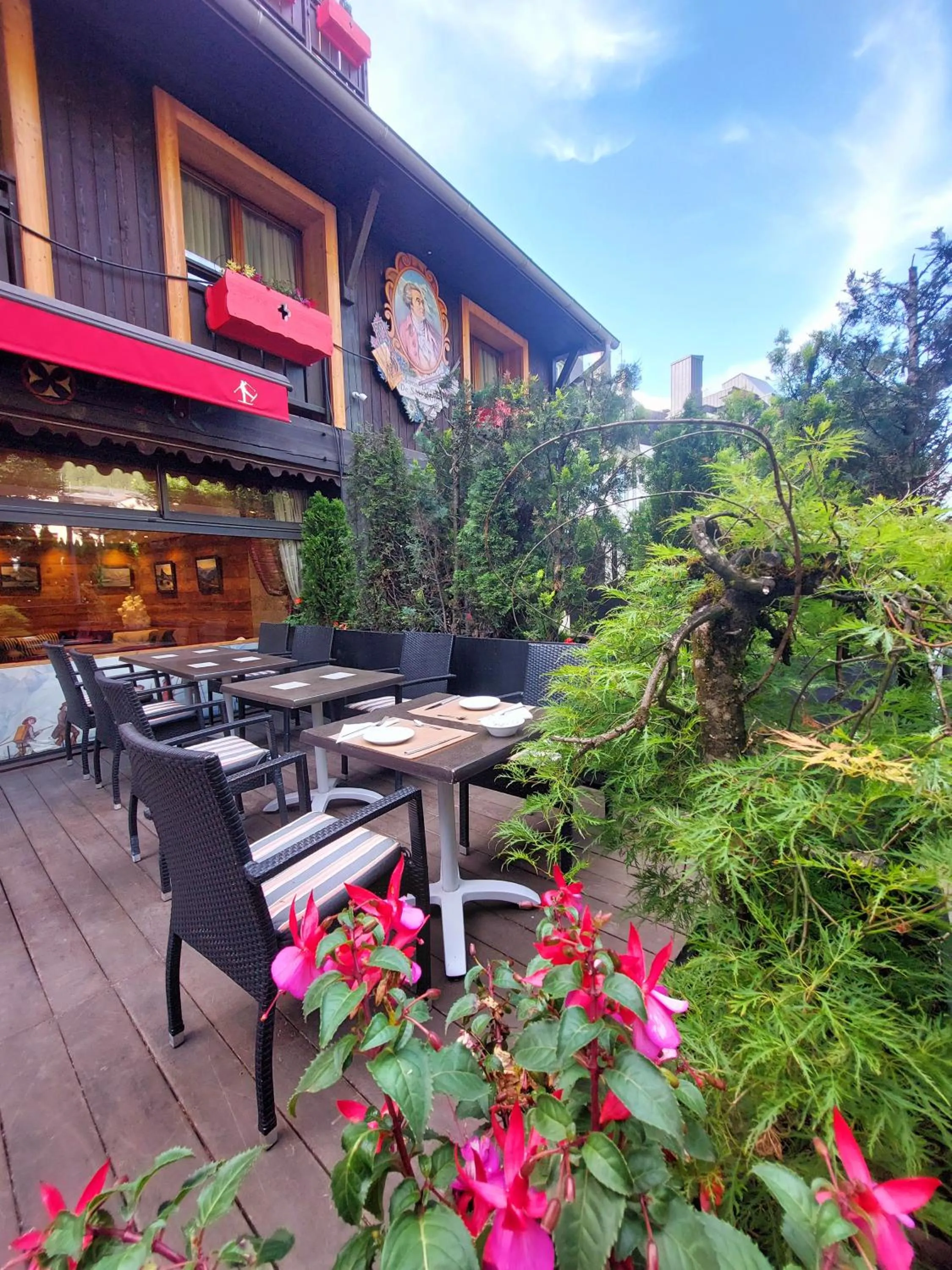 Patio in Park Hotel Suisse & Spa