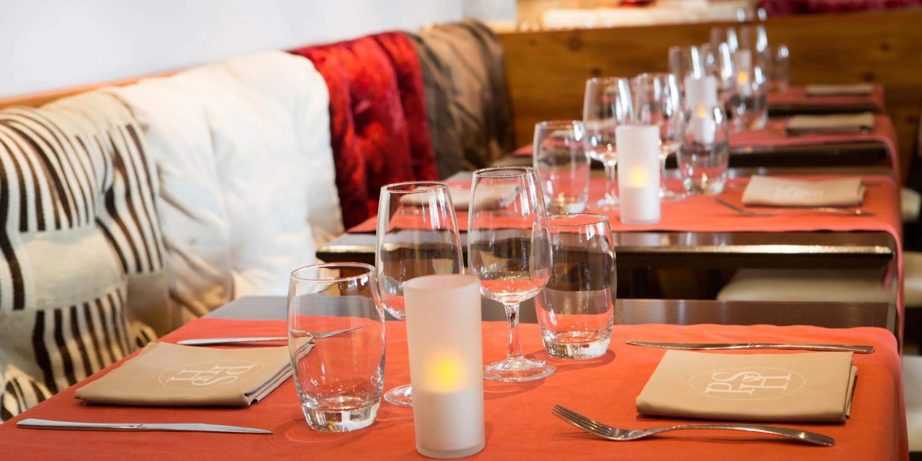 Restaurant/places to eat in Park Hotel Suisse & Spa