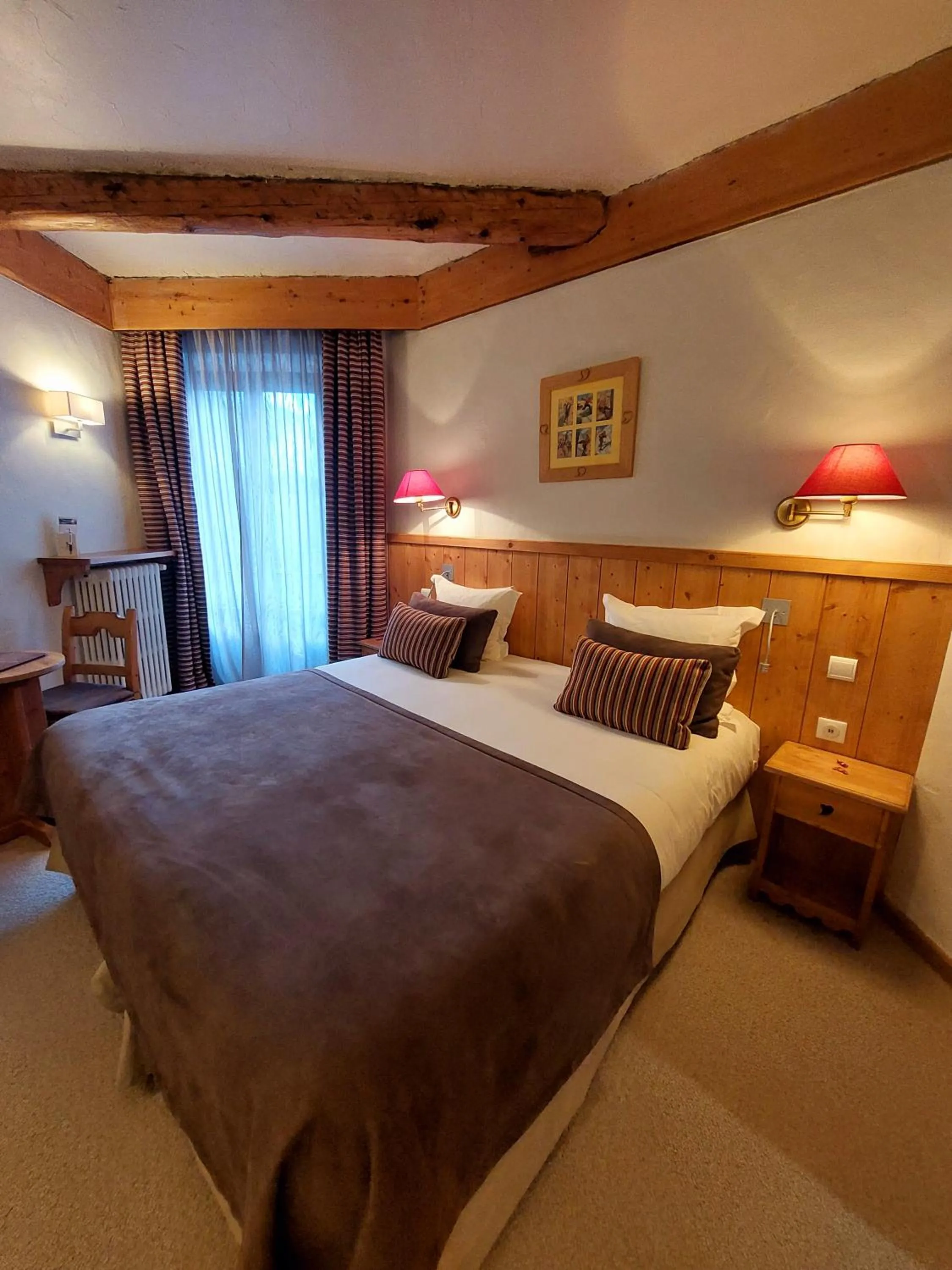 Bedroom, Bed in Park Hotel Suisse & Spa