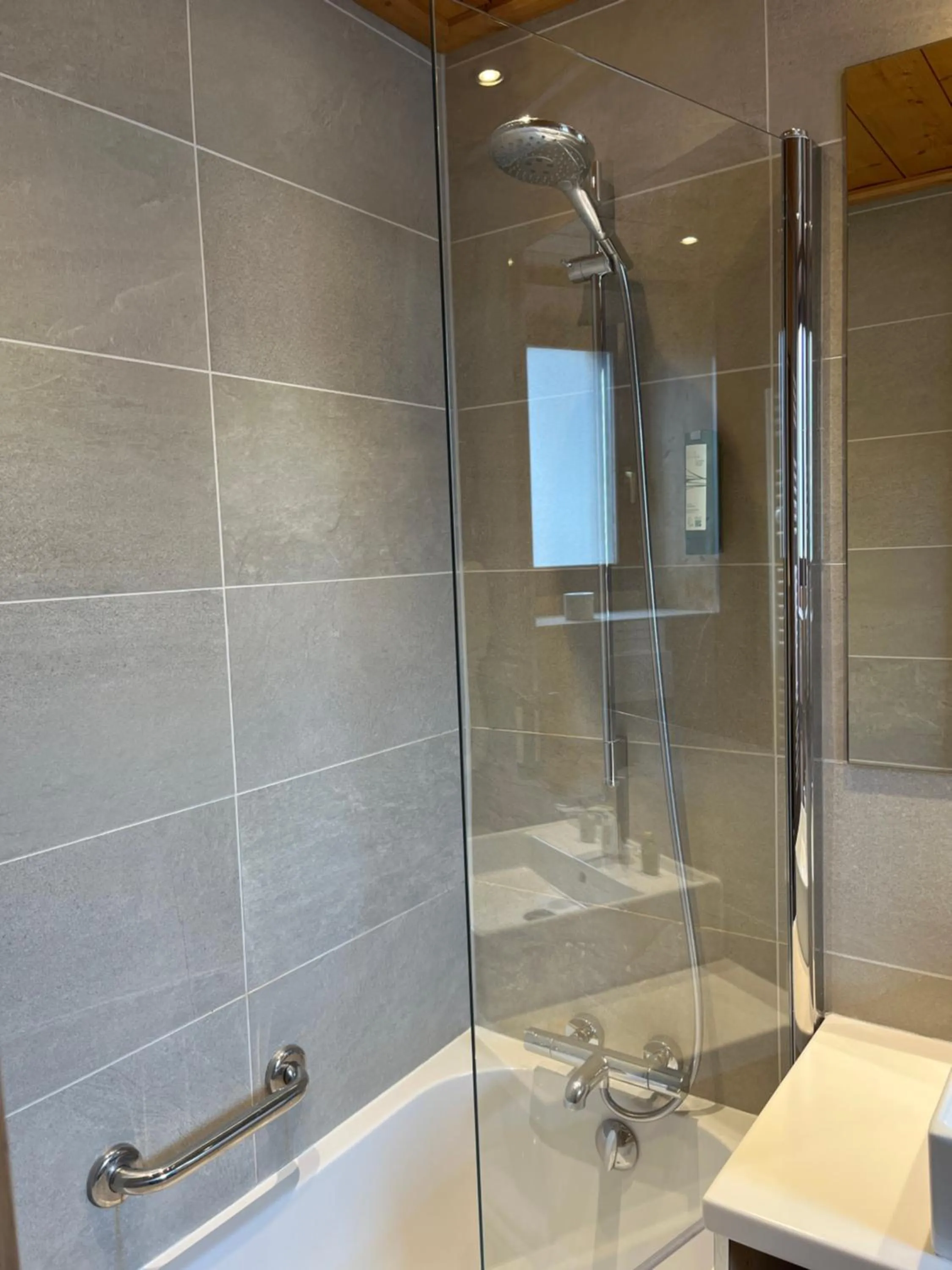 Bathroom in Park Hotel Suisse & Spa