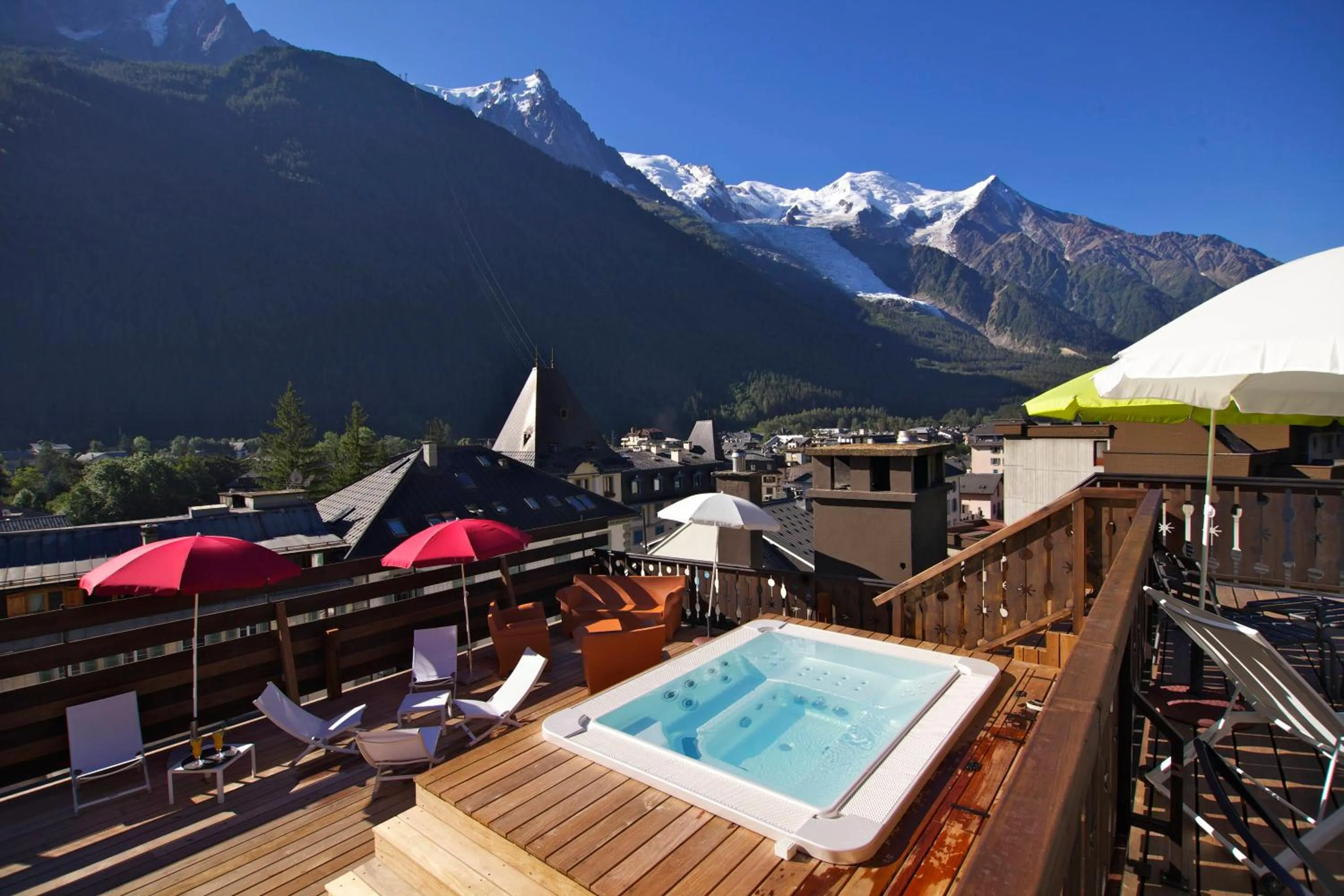 Hot Tub in Park Hotel Suisse & Spa